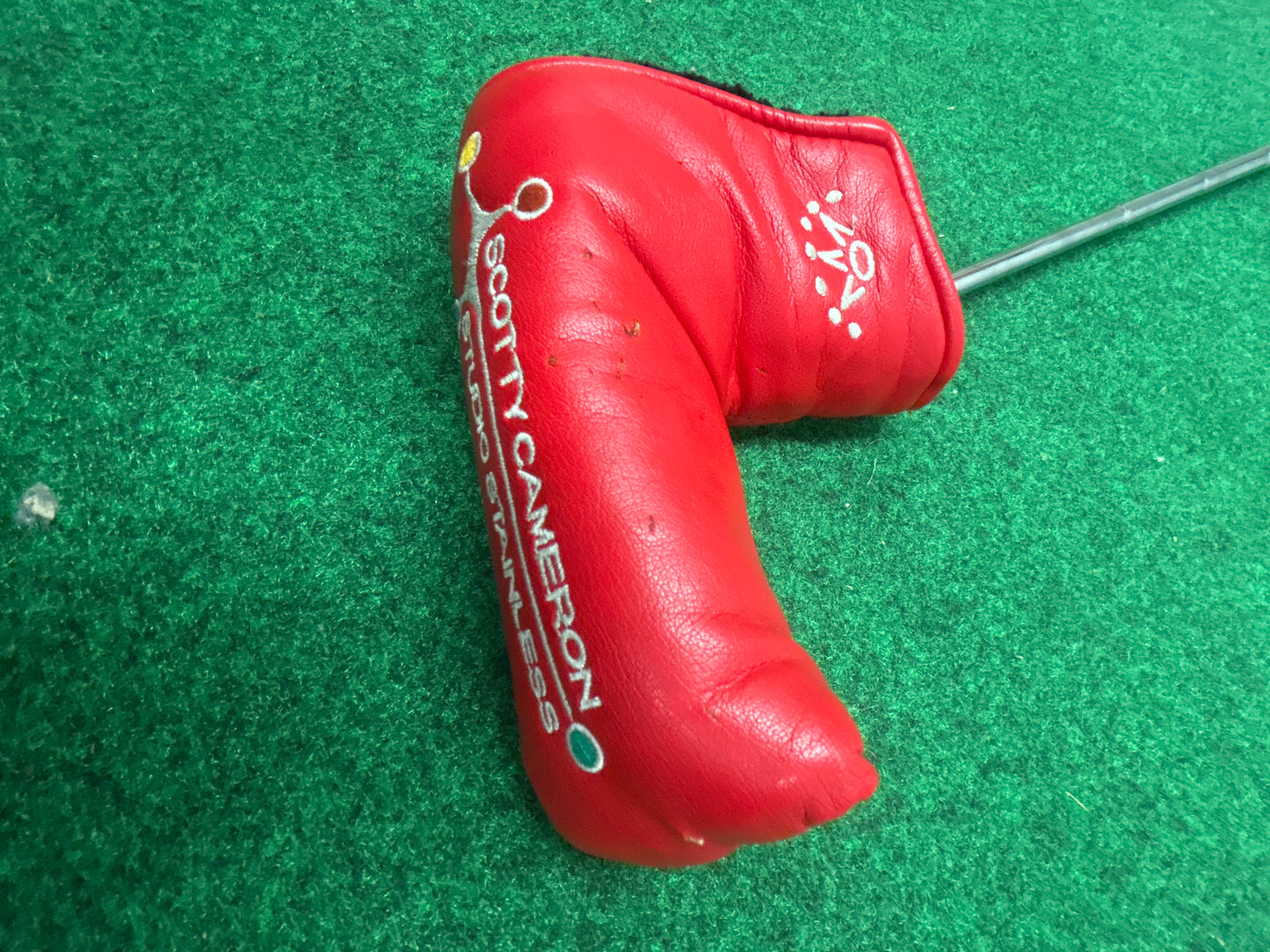 Scotty Cameron Rare Studio Design-1 Putter includes vintage head cover and original Baby T grip