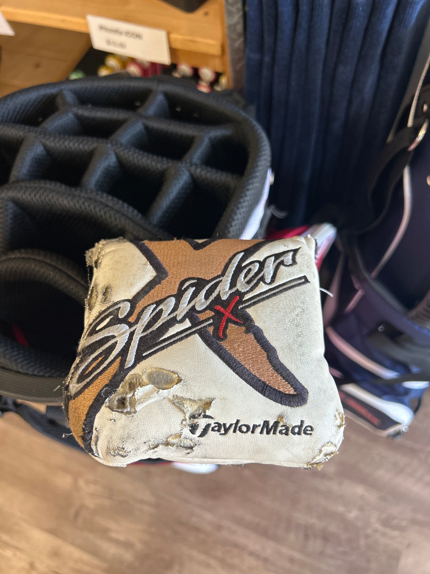 TaylorMade Spider X SX-32 putter