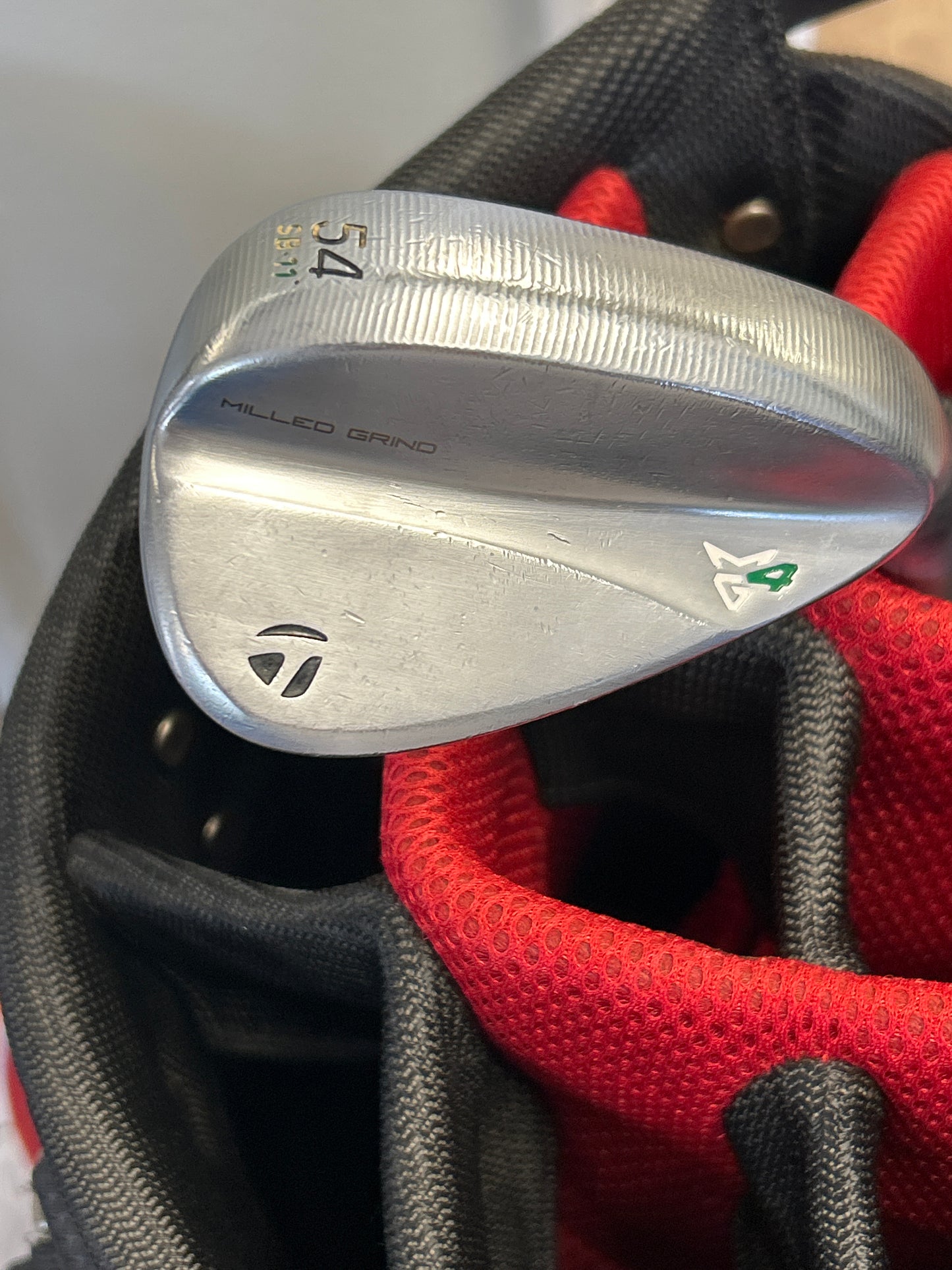 TaylorMade MG4 Milled Grind 4 Wedge
* 54° Loft
* 11° Bounce RH