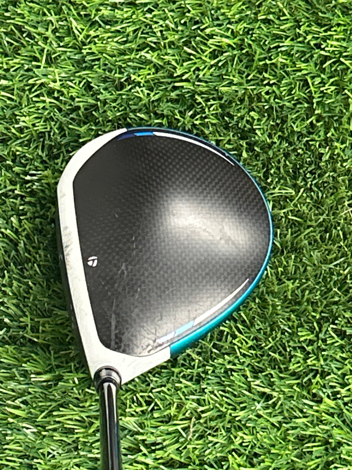 Taylormade SiM2 Driver- Right Handed