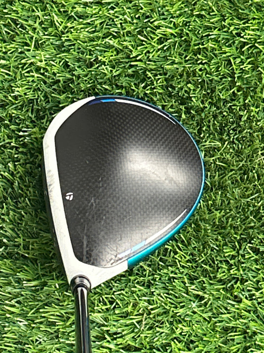 Taylormade SiM2 Driver- Right Handed