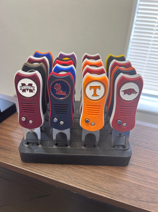 Switchblade Divot Tool with NCAA, NFL or MLB marker