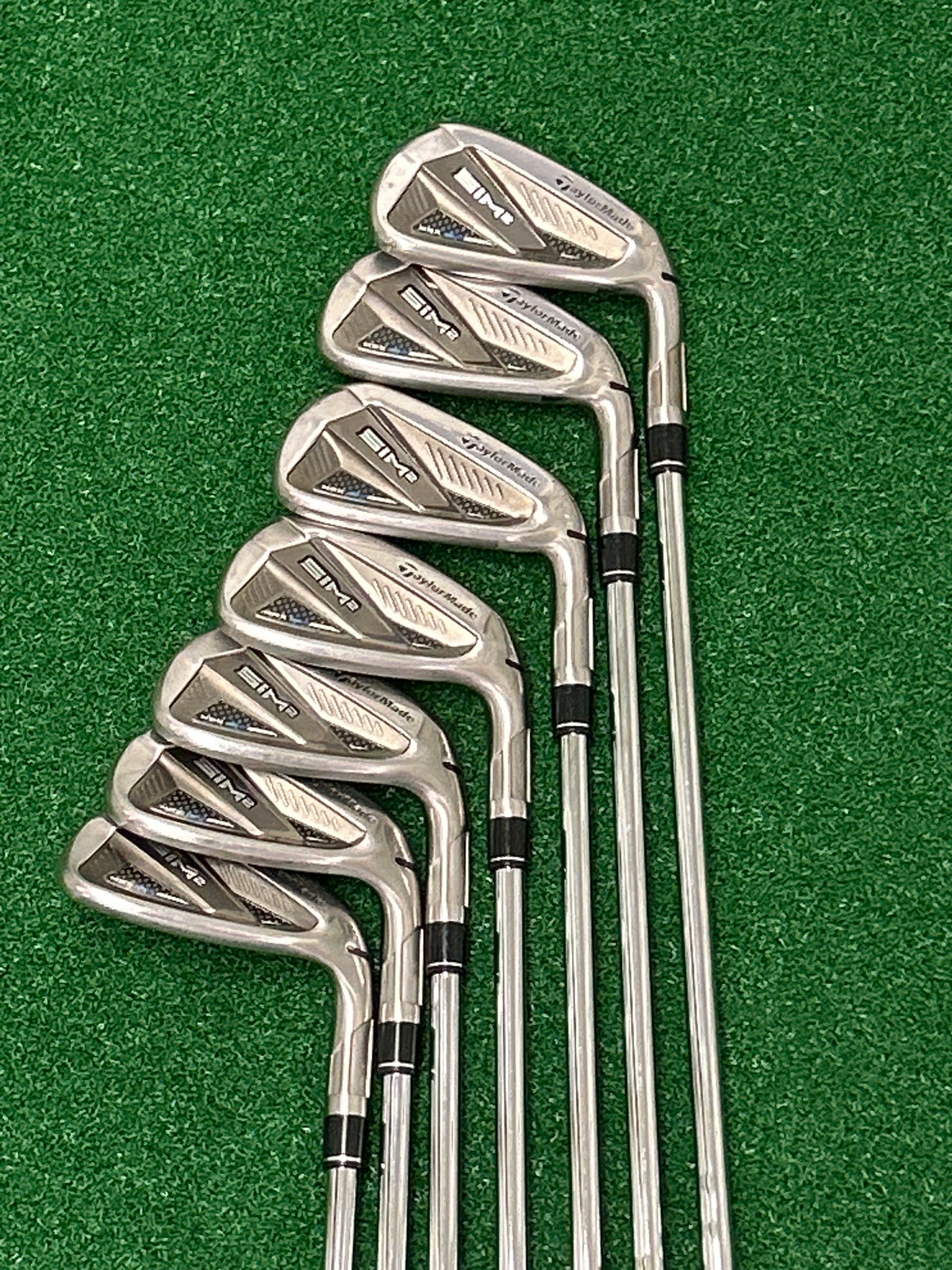 TaylorMade SIM2 Max Iron Set — 5-AW Stiff Flex RH