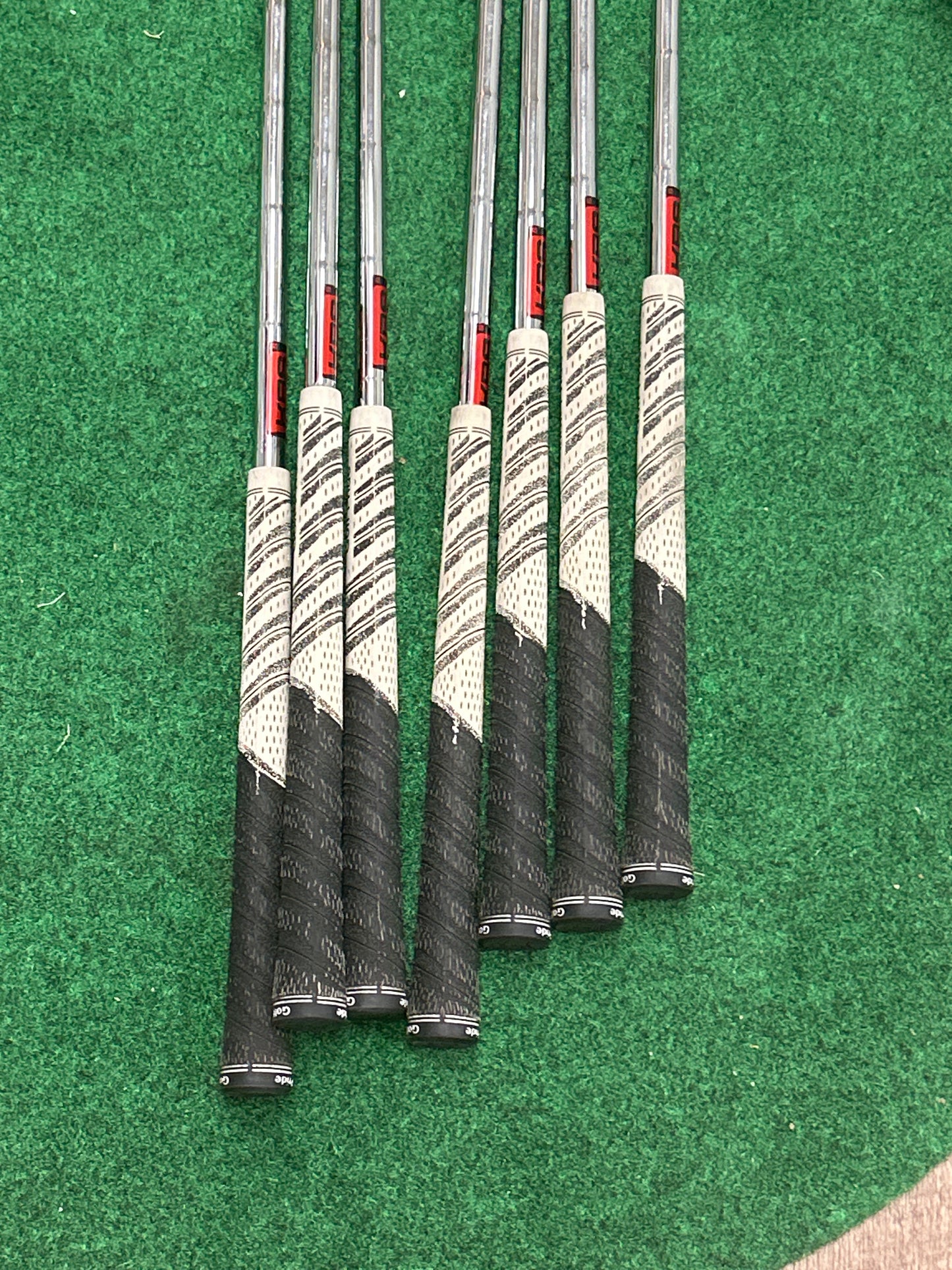 Taylormade Tour Preferred CB Iron Set( 4-PW)