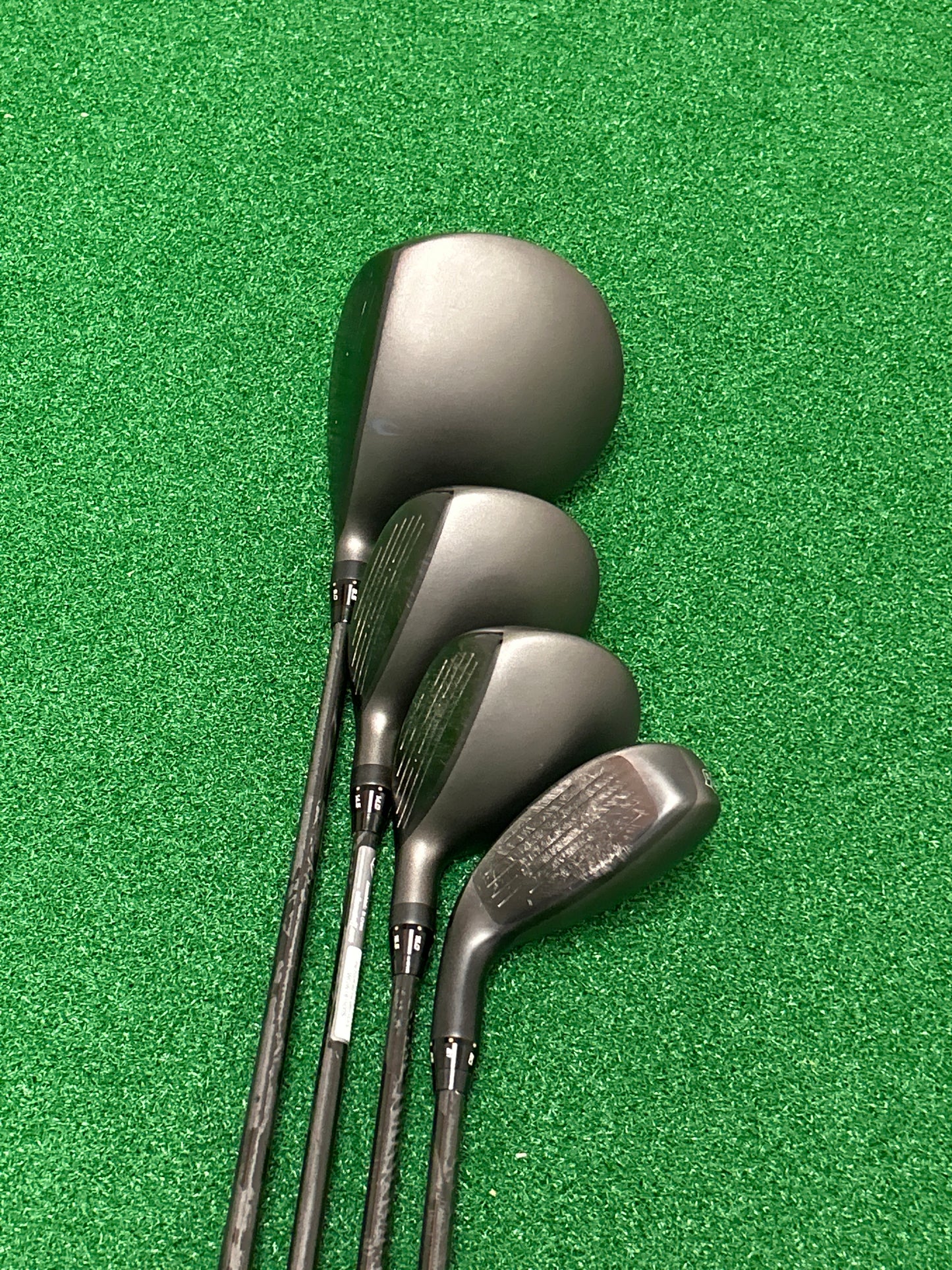 Wilson Staff FG Tour M3 line- 4 Club Set Driver, 3 & 5 Woods plus Hybrid RH