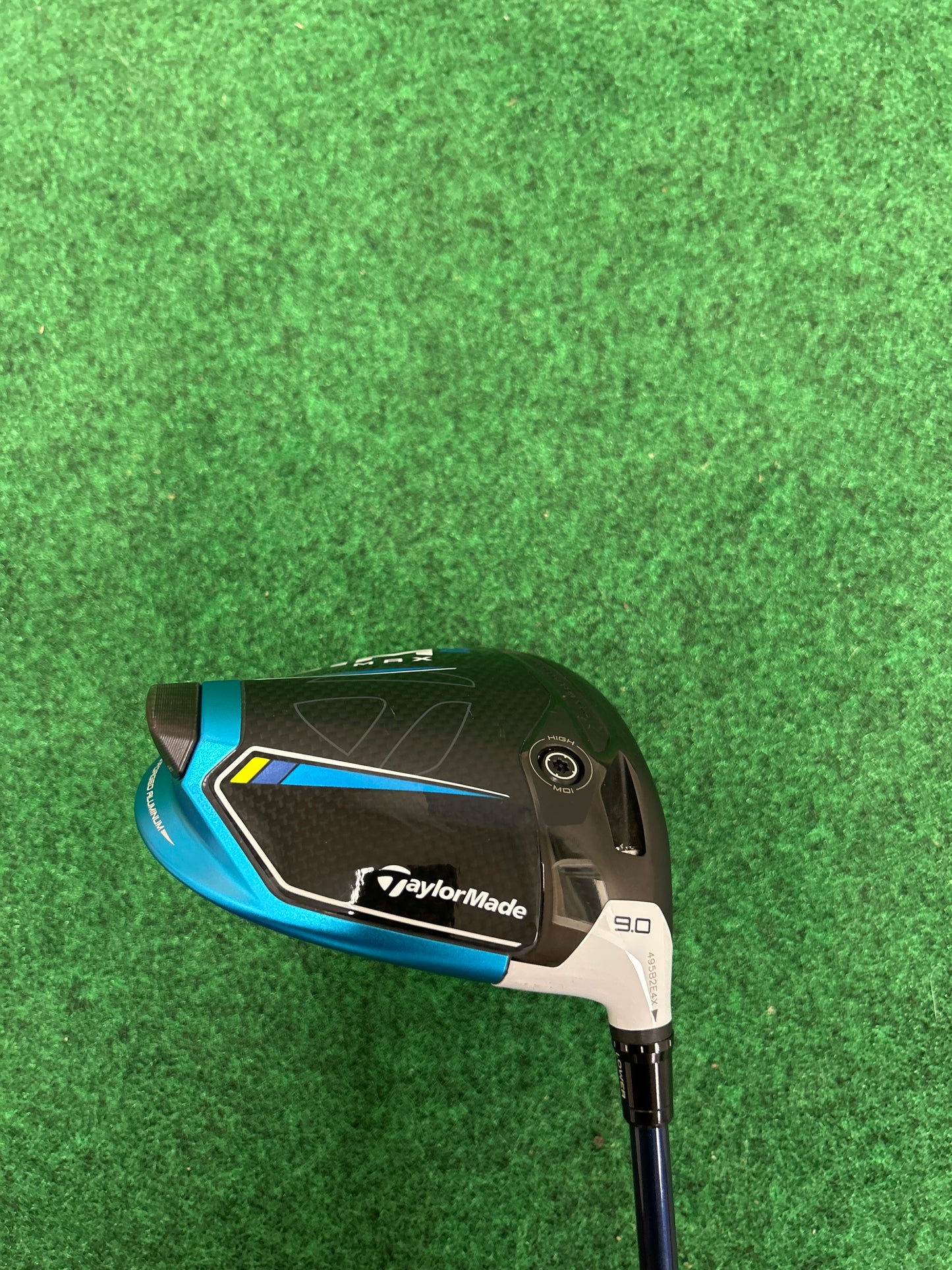 Taylormade SiM2 Max Driver
