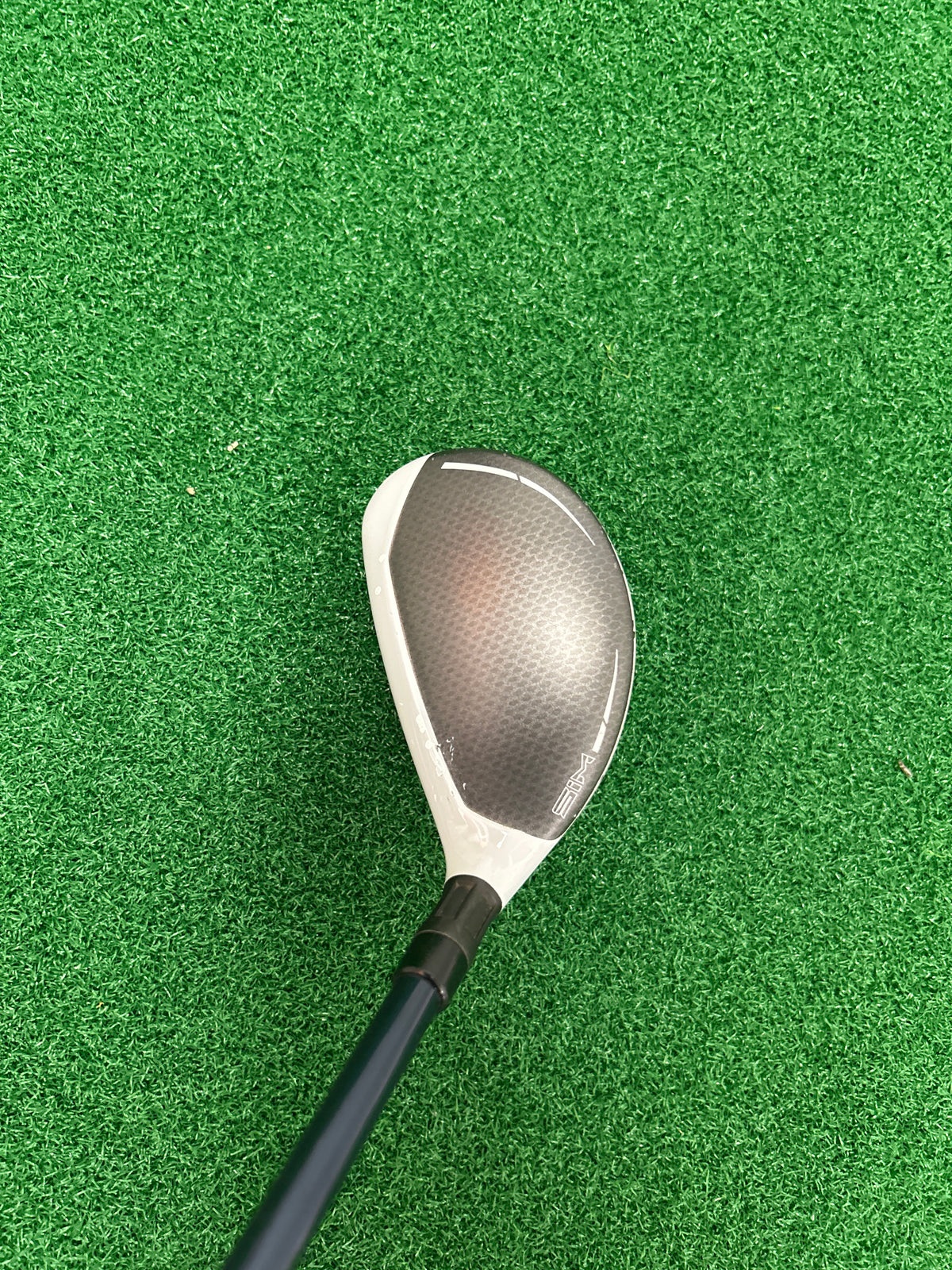 TaylorMade SIM Max Rescue 4 Hybrid – 22° RH