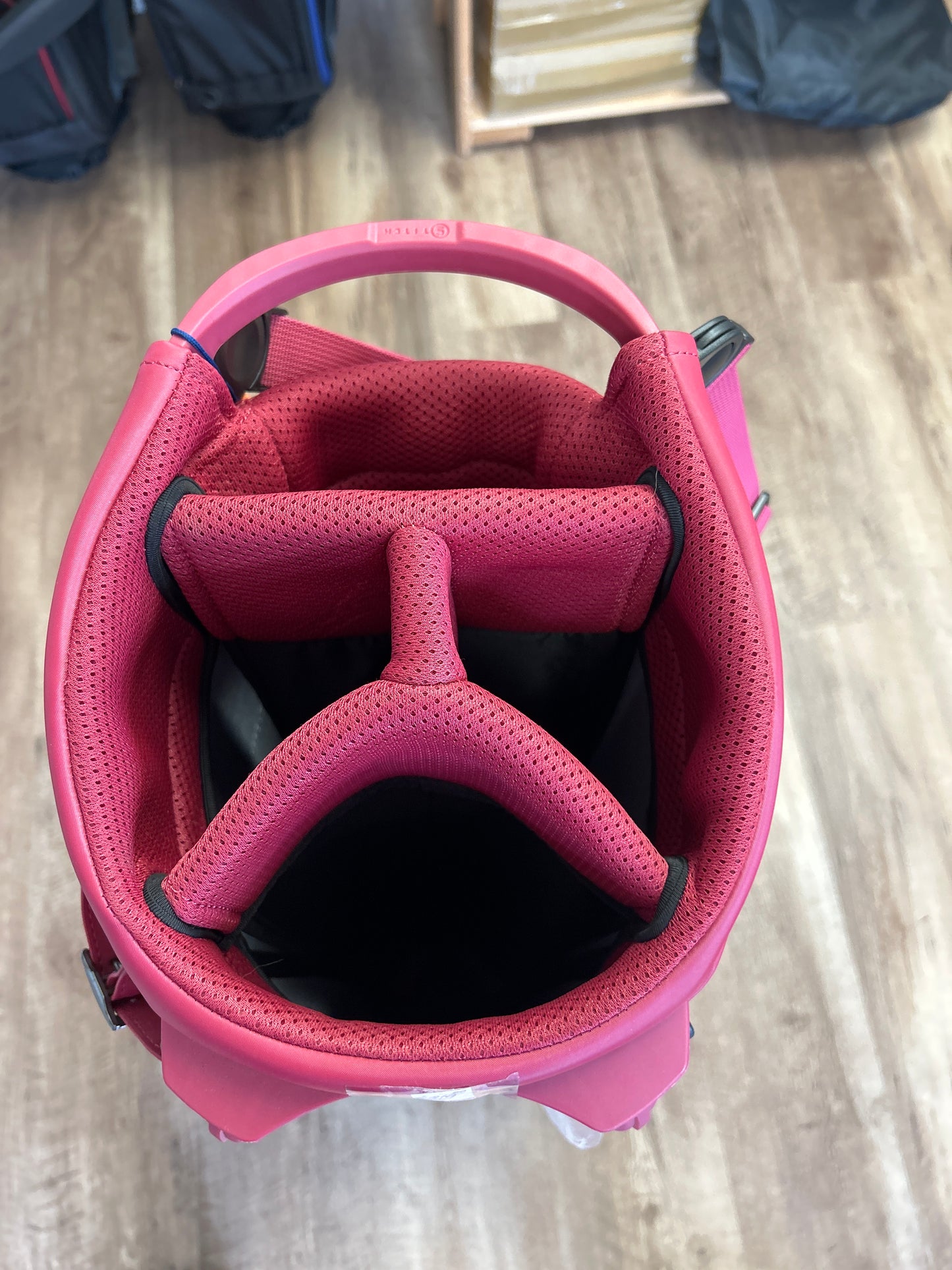 Stitch SL2 Stand-Bag- New w/Tags