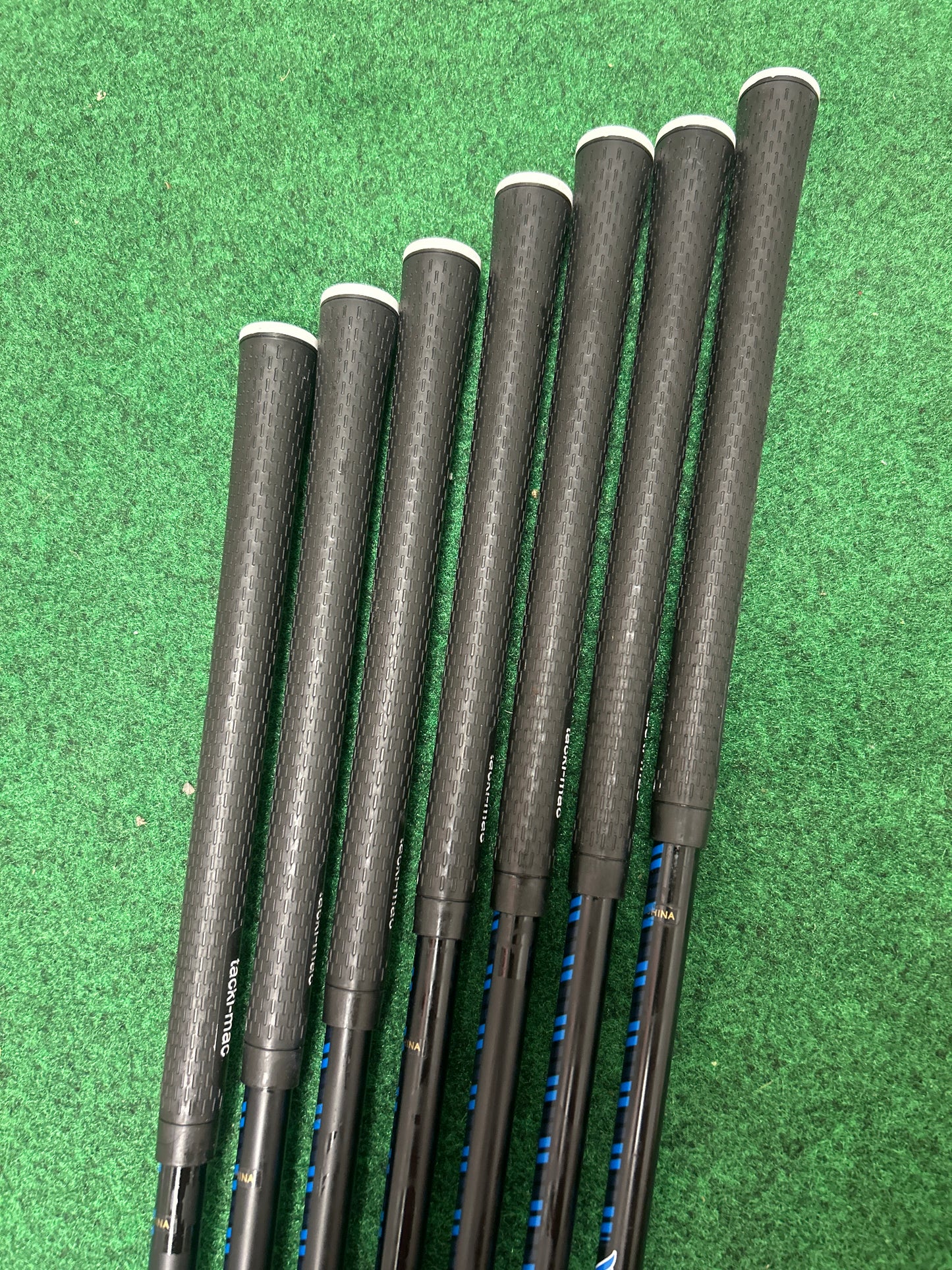 Adam’s Idea Combo Iron Set A-Flex 5 Irons, 2 Hybrids RH