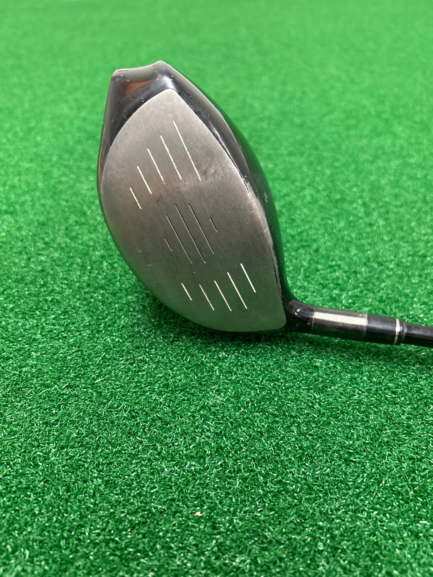 TaylorMade Tour Burner Driver (2008). The shaft photo confirms the Fujikura RE*AX SuperFast 60, Stiff flex