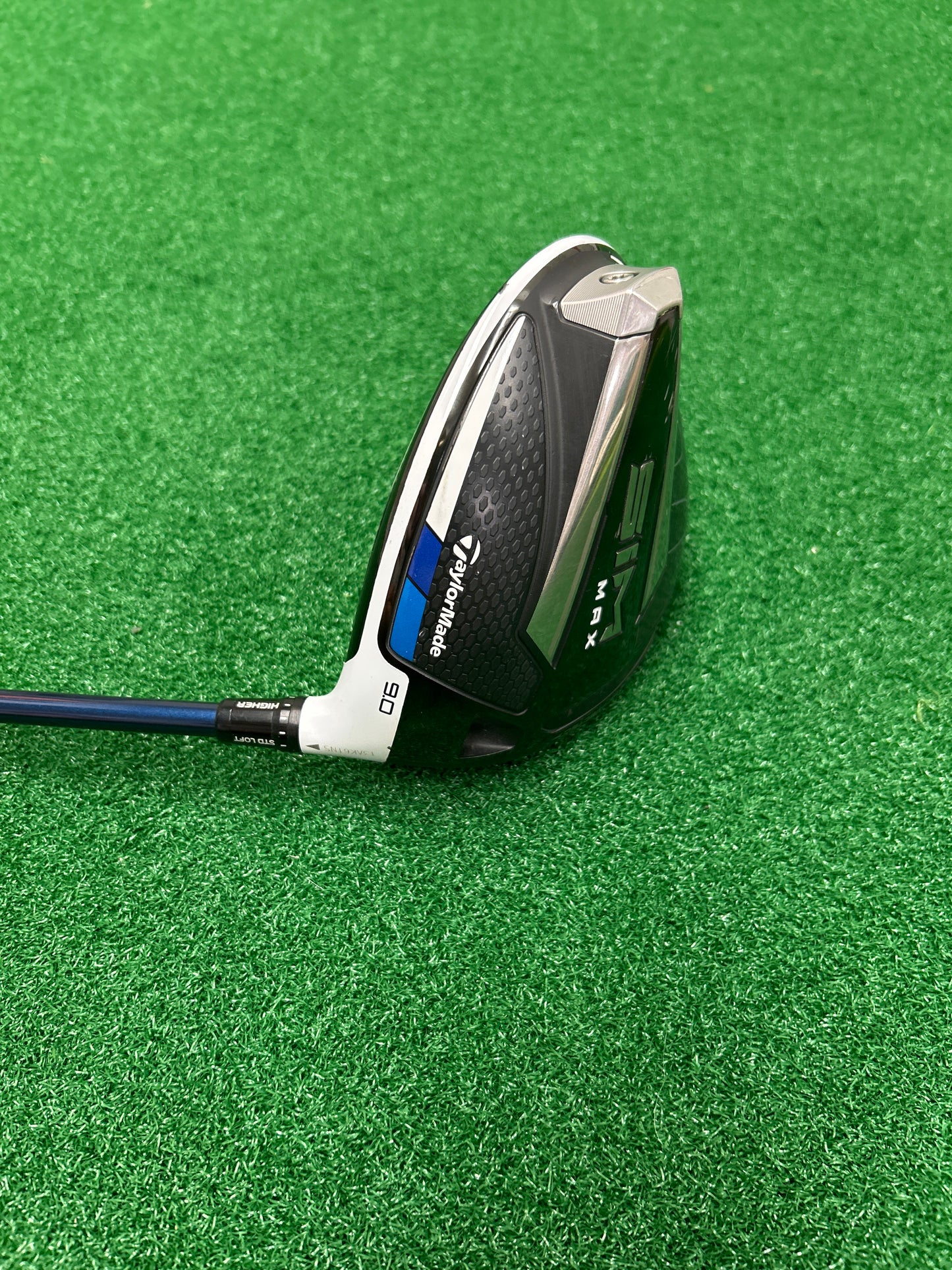 TaylorMade SIM Max Driver 9.0°
Loft Fujikura Ventus Blue 6 (stiff) RH