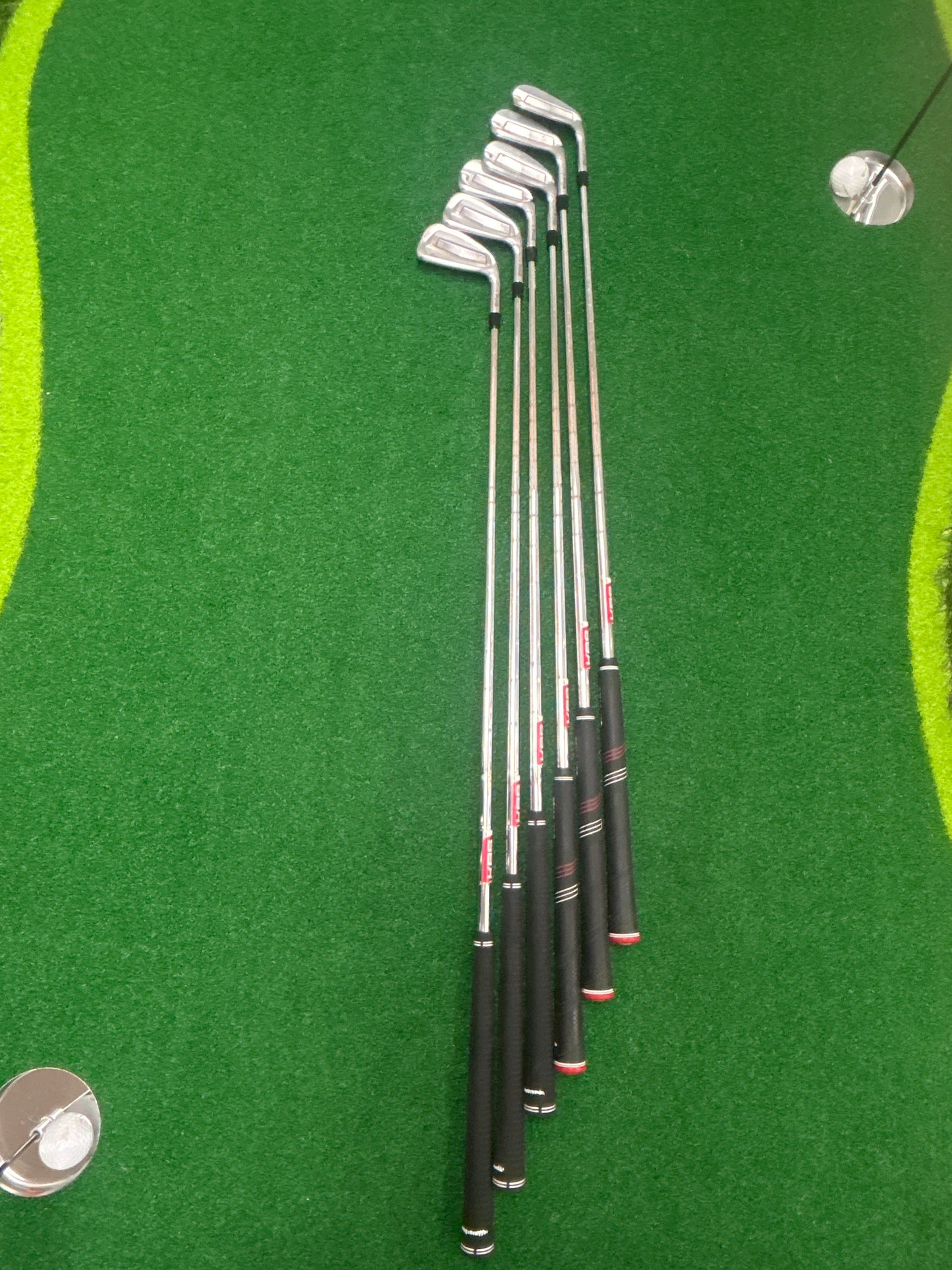 PING i210 Iron Set
4-PW 
KBS Tour Lite steel
Regular Flex RH