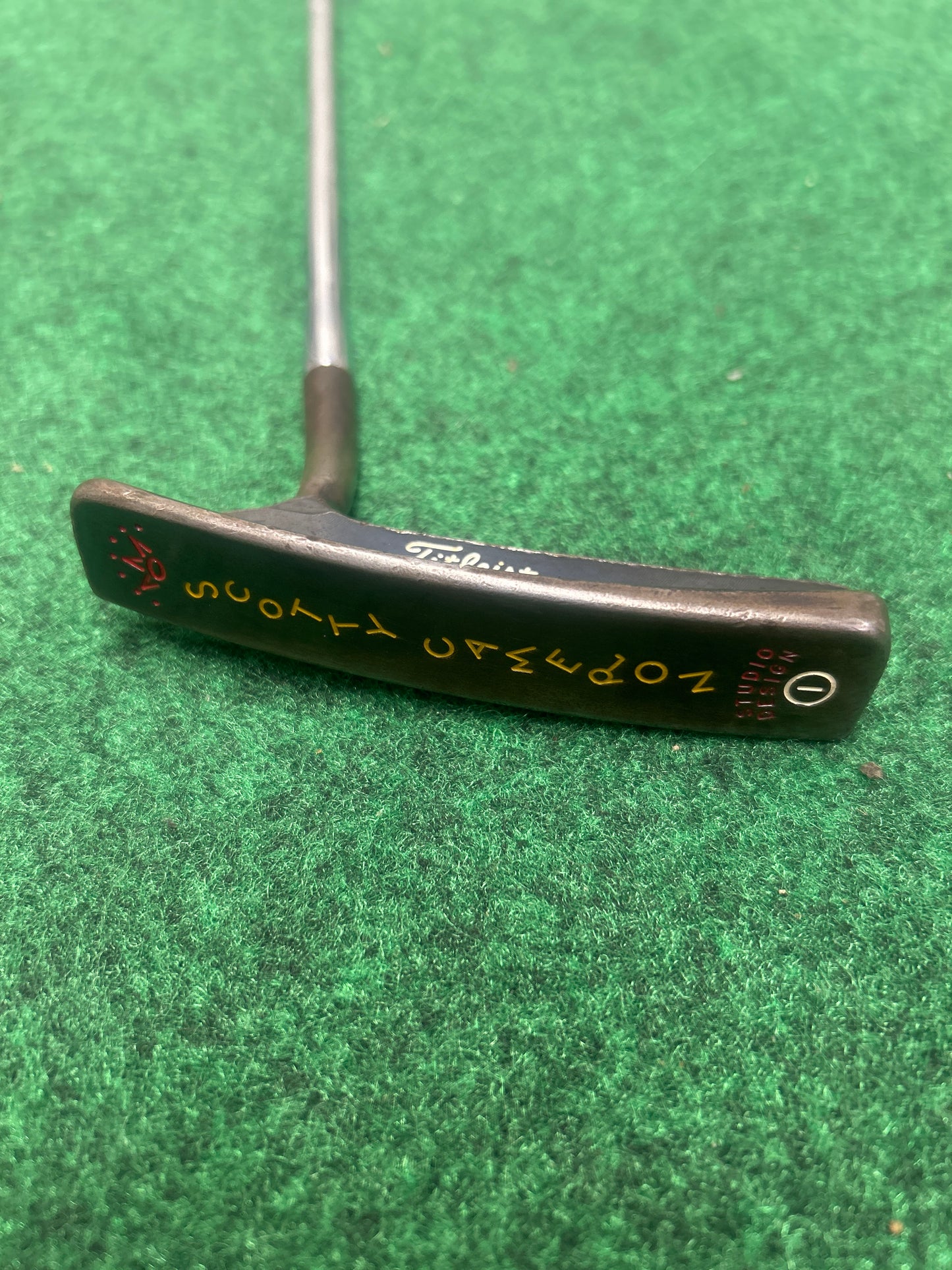 Scotty Cameron Rare Studio Design-1 Putter includes vintage head cover and original Baby T grip