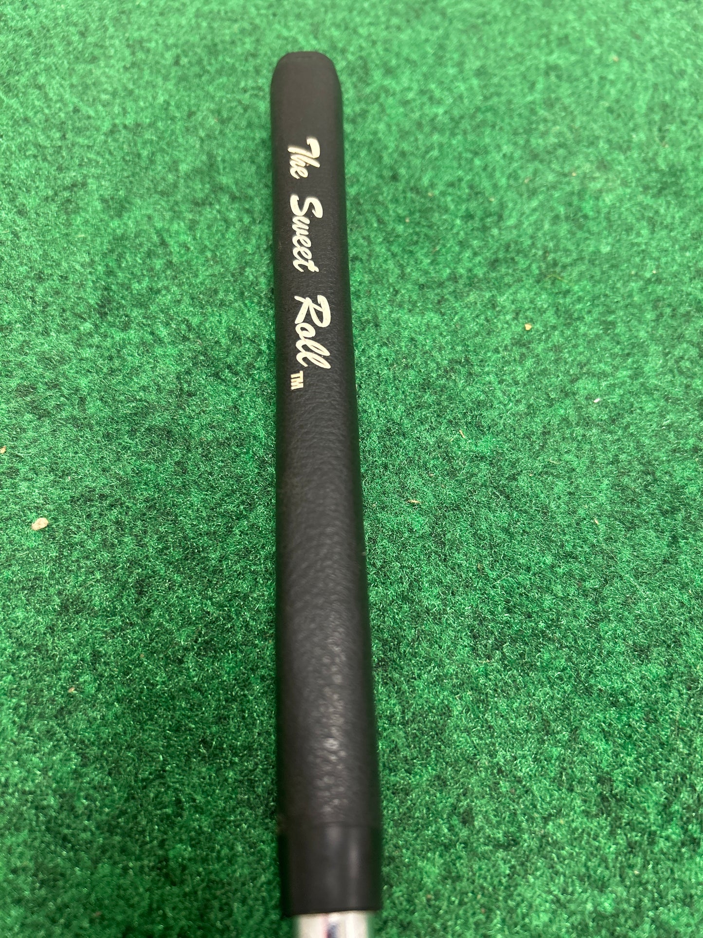 The sweet roll putter