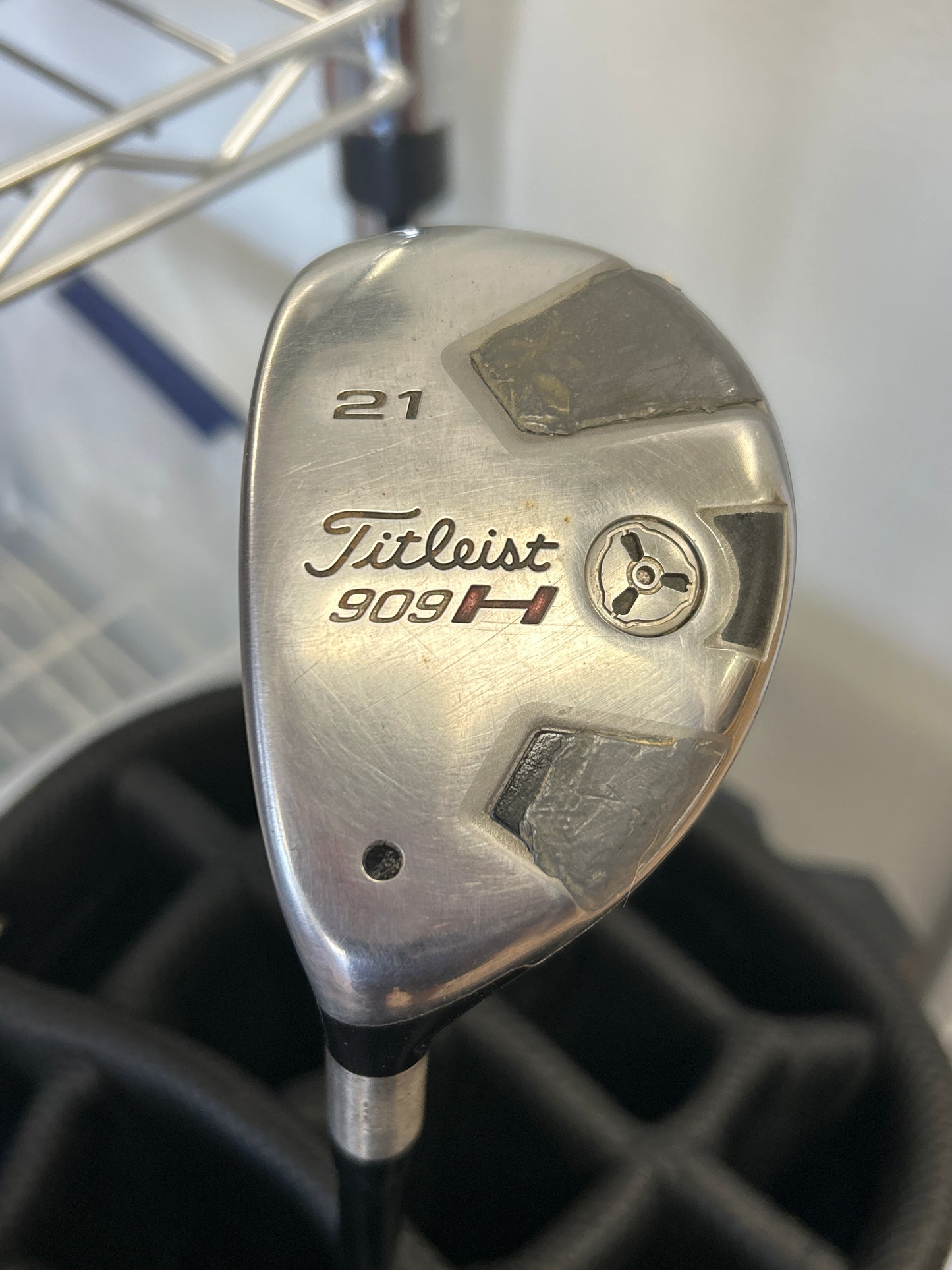 Titleist 909 Hybrid 21-Degree LH
