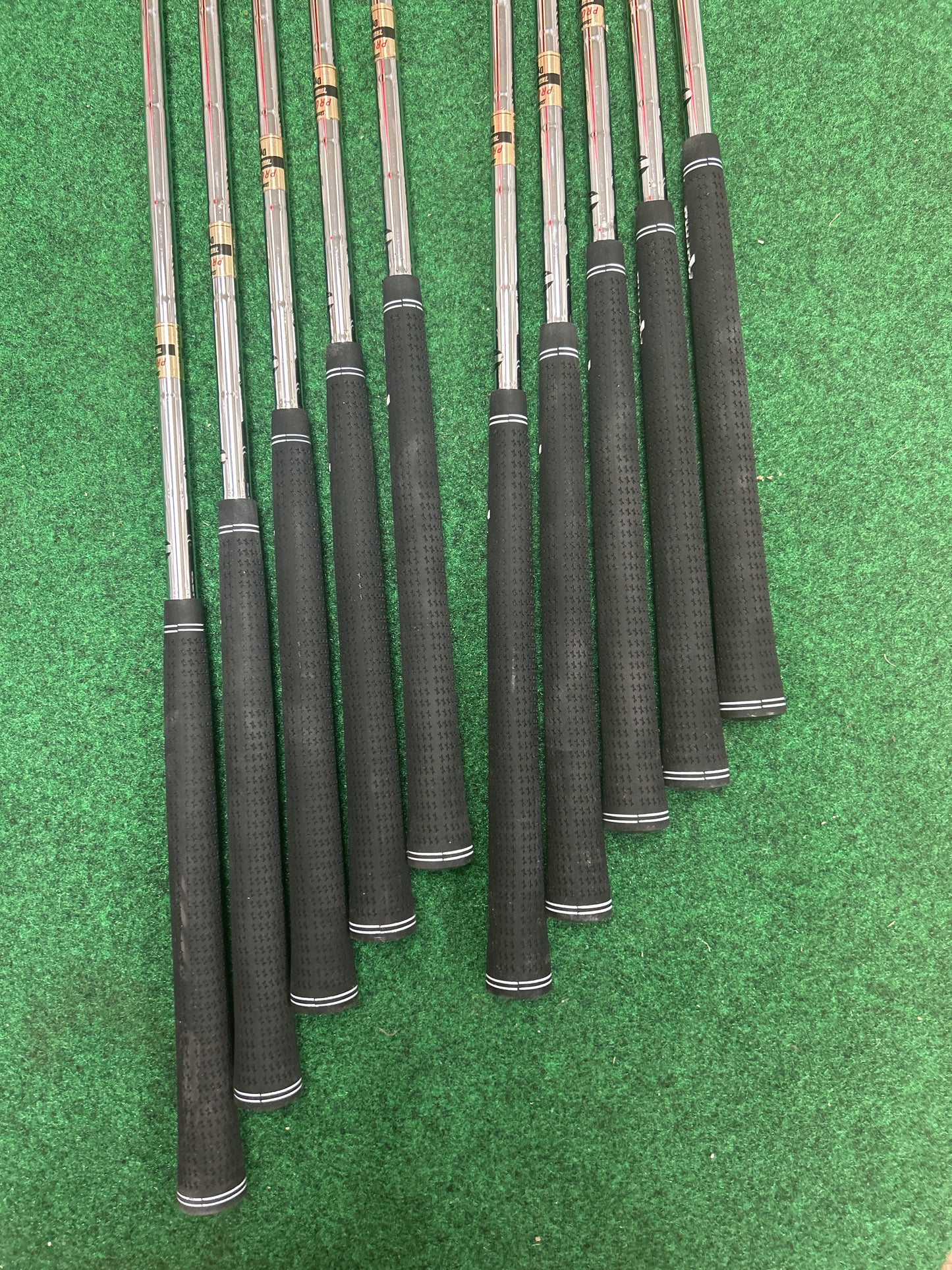 Bridgestone Pro 430 Iron Set RH 10 Clubs