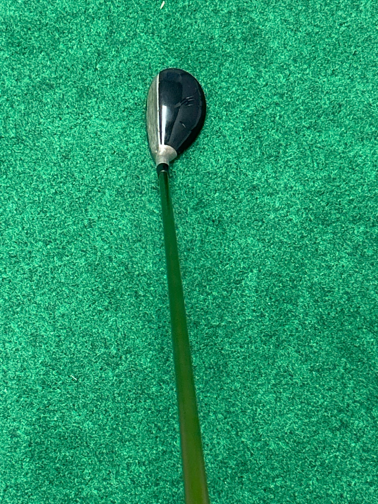 Titleist 585 Hybrid 21- Degree Stiff Flex