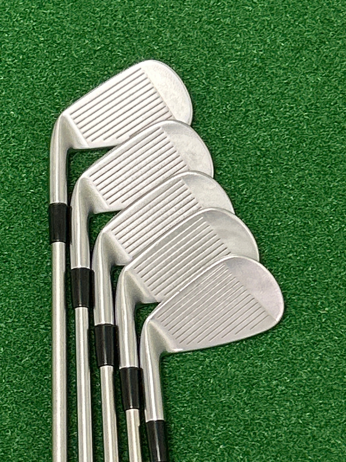 Mizuno JPX 921 Forged 6-PW Reg. Flex RH