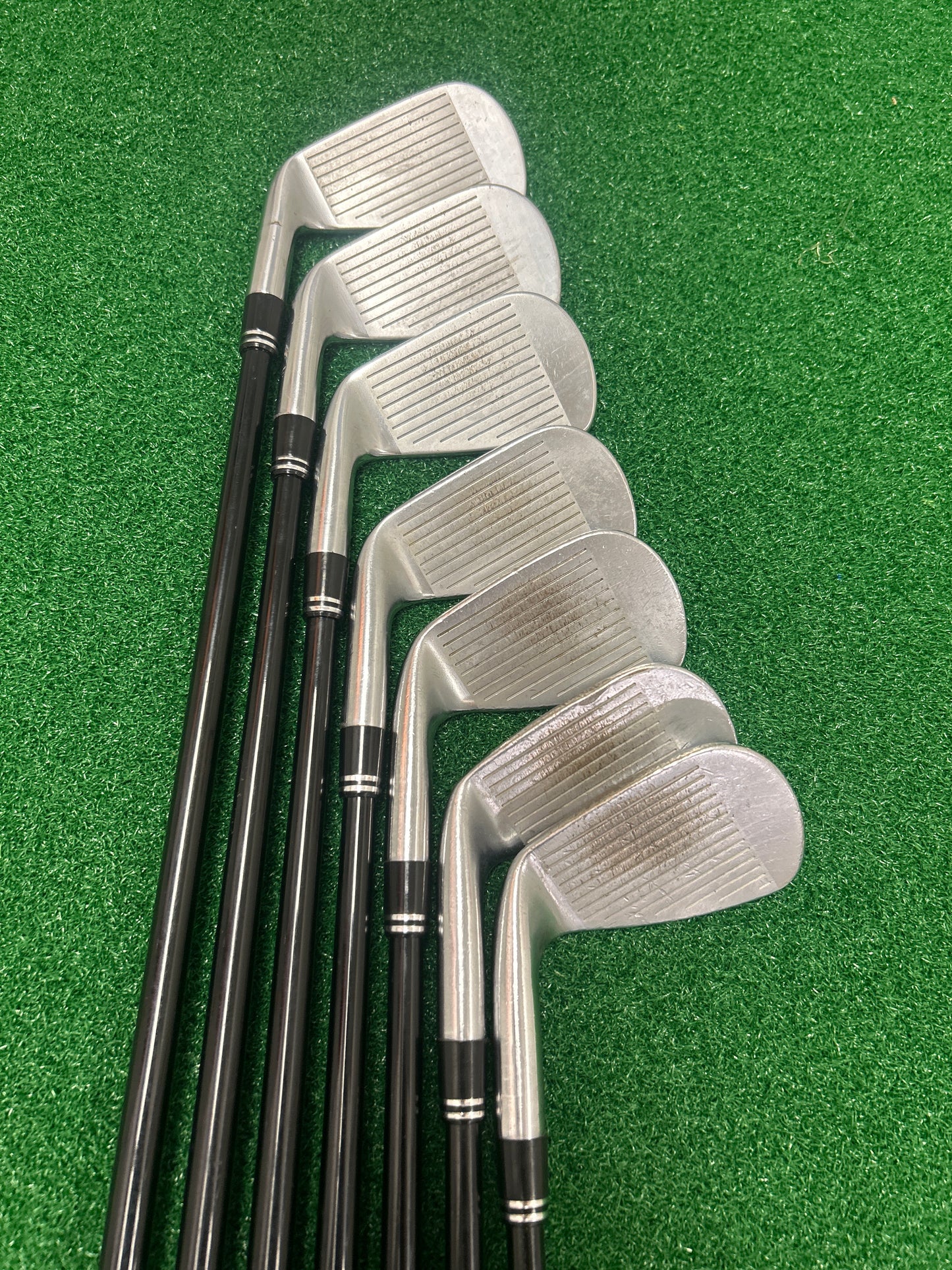 Titleist T100 Iron Set (4-PW) RH