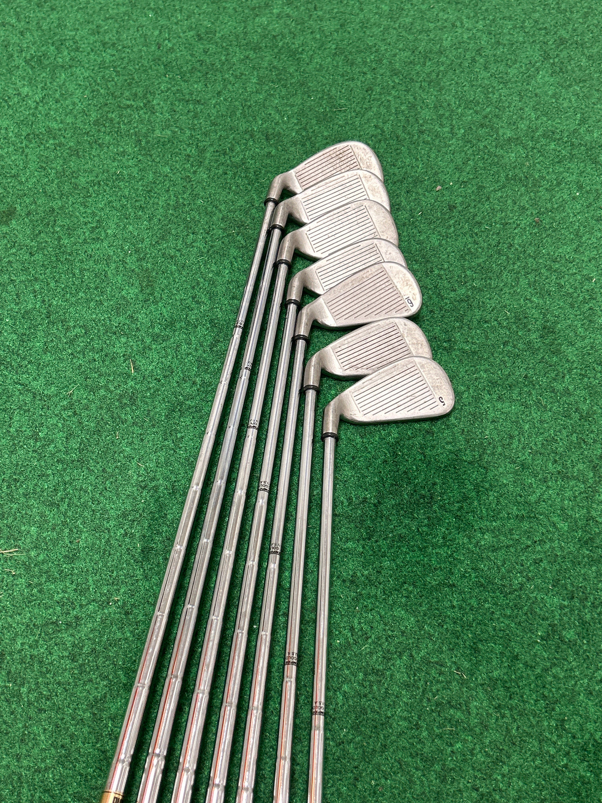 Callaway Steelhead X-14 4–PW iron set with True Temper Dynamic Gold R300 steel shafts.