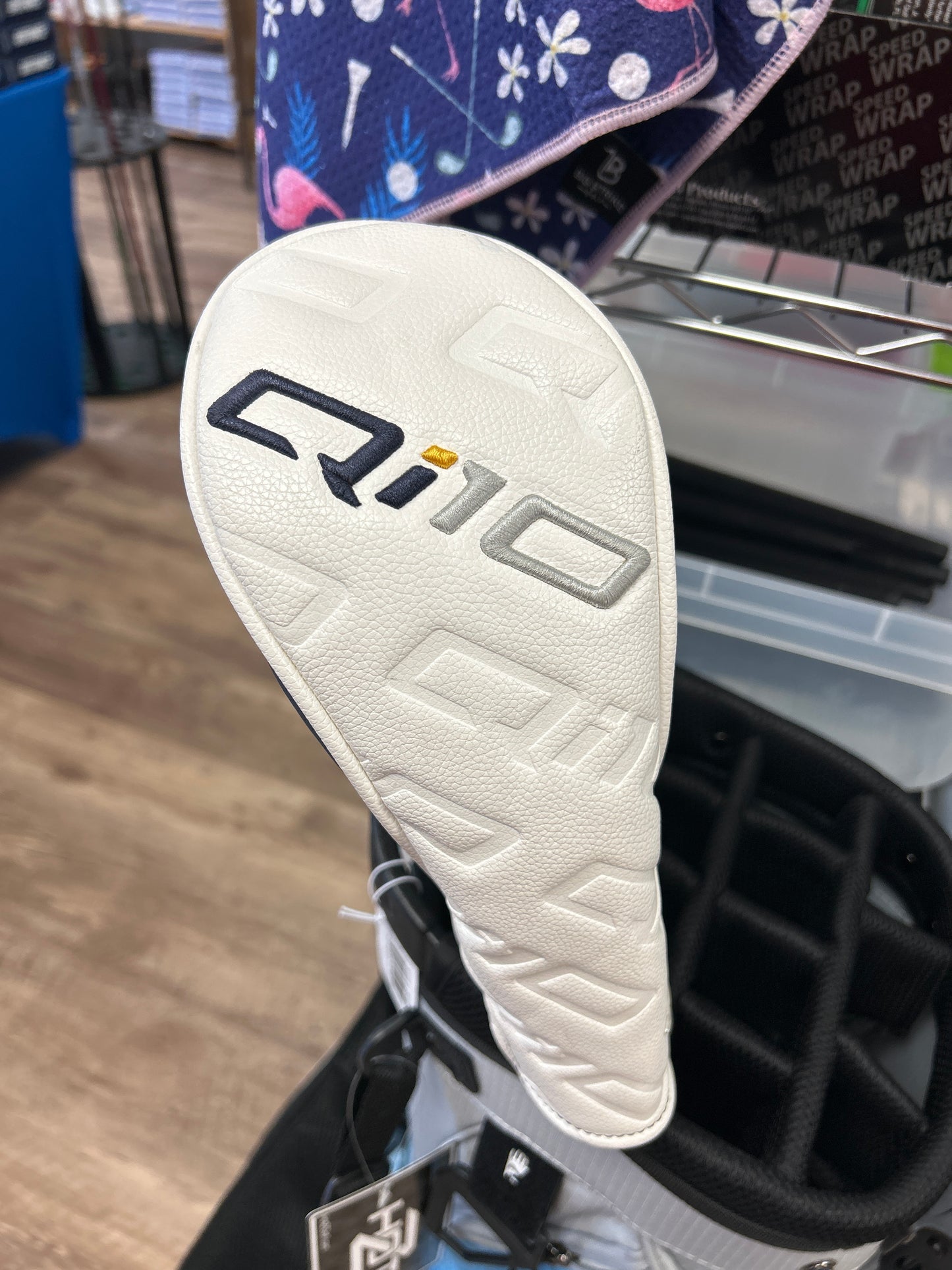 Taylormade Qi10 4-Hybrid