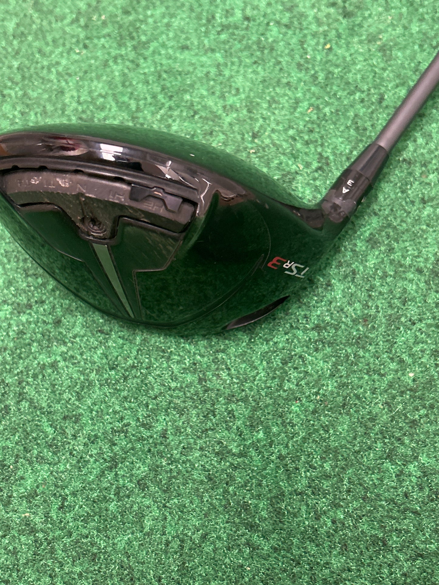 Titleist TSR3 Driver 8.0 Loft Stiff LH