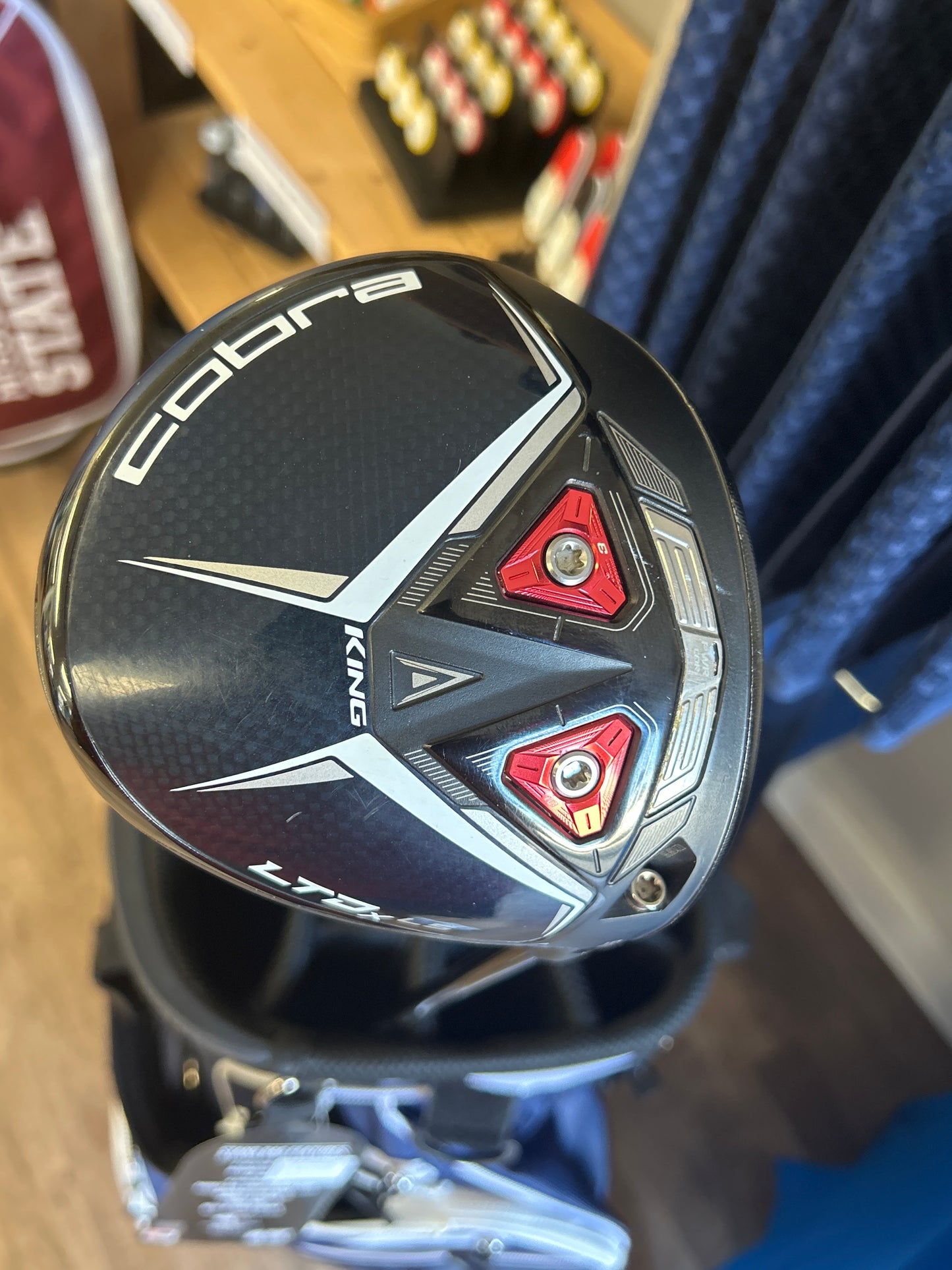 Cobra LTDxLS Driver 9.0 Loft Stiff Flex RH