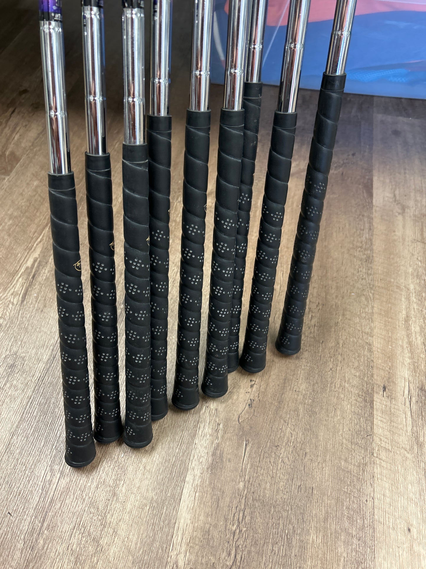 PST-K Black Dot Iron-Set 3 thru SW (9 clubs)