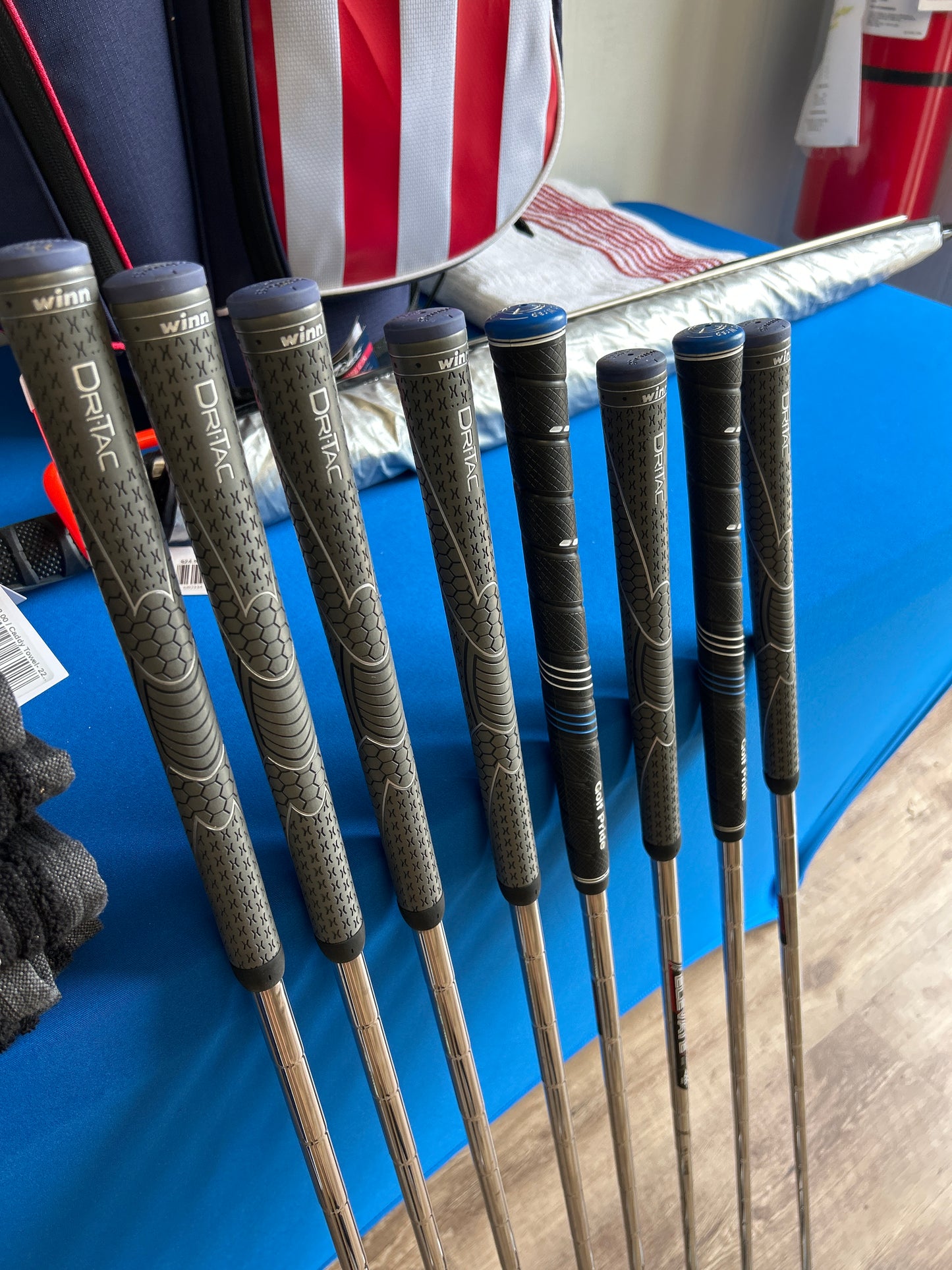 Ping G30 Iron Set(4 thru   “U” Wedge)…Black Dot