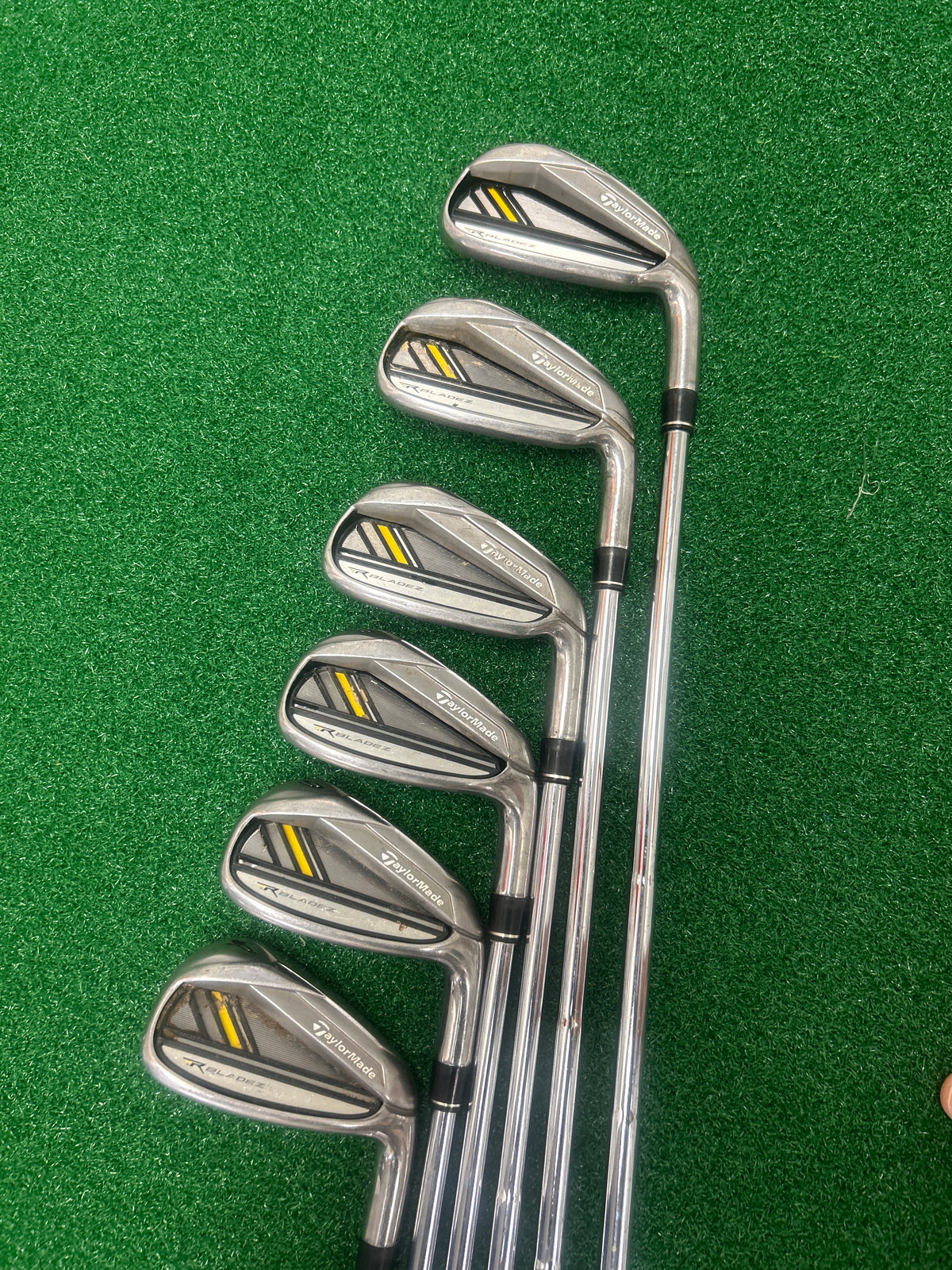 TaylorMade RocketBladez 5-PW Iron Set RH