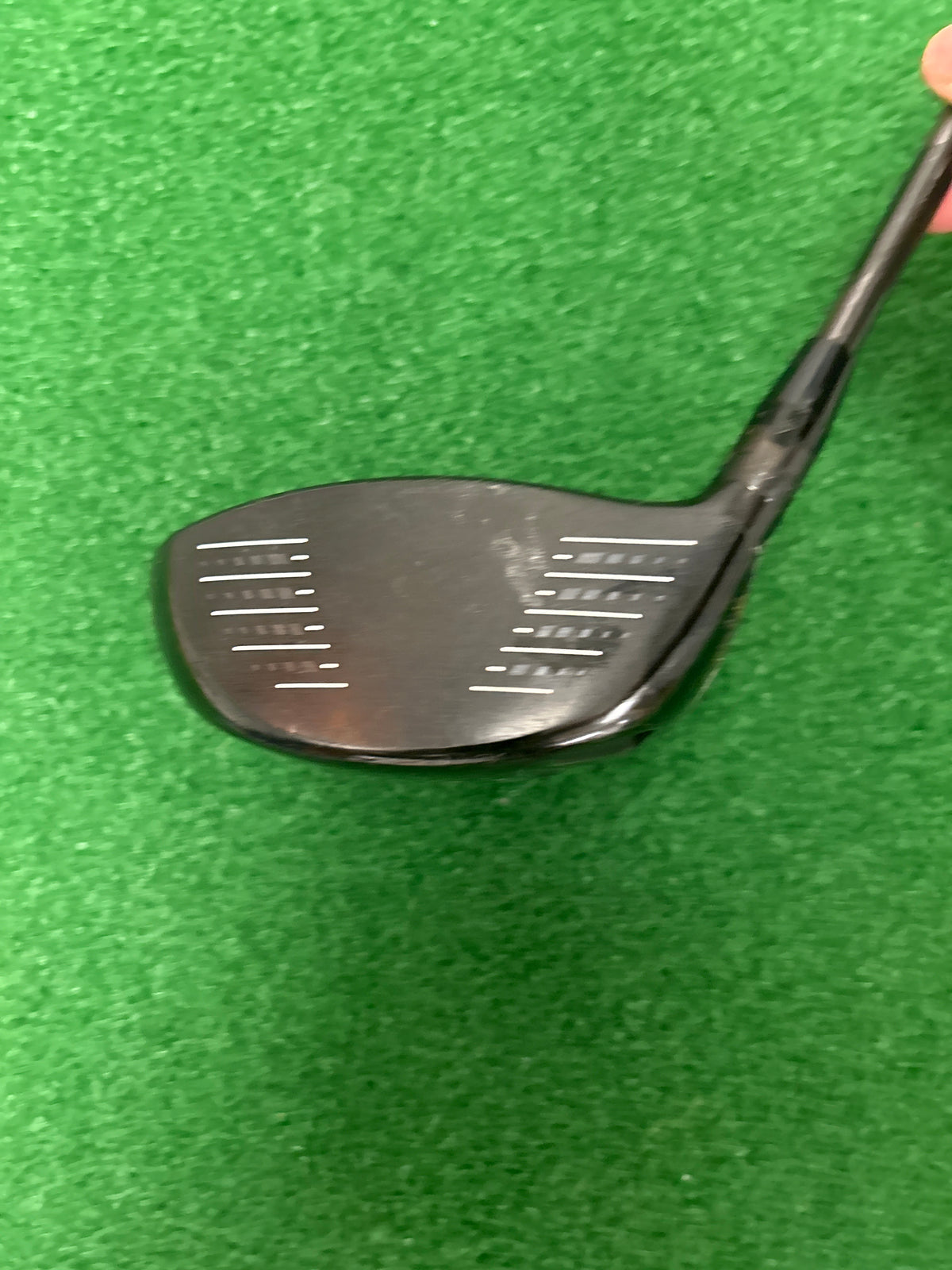 Titleist 913 D2 Driver
8.5° Loft Stiff Flex RH