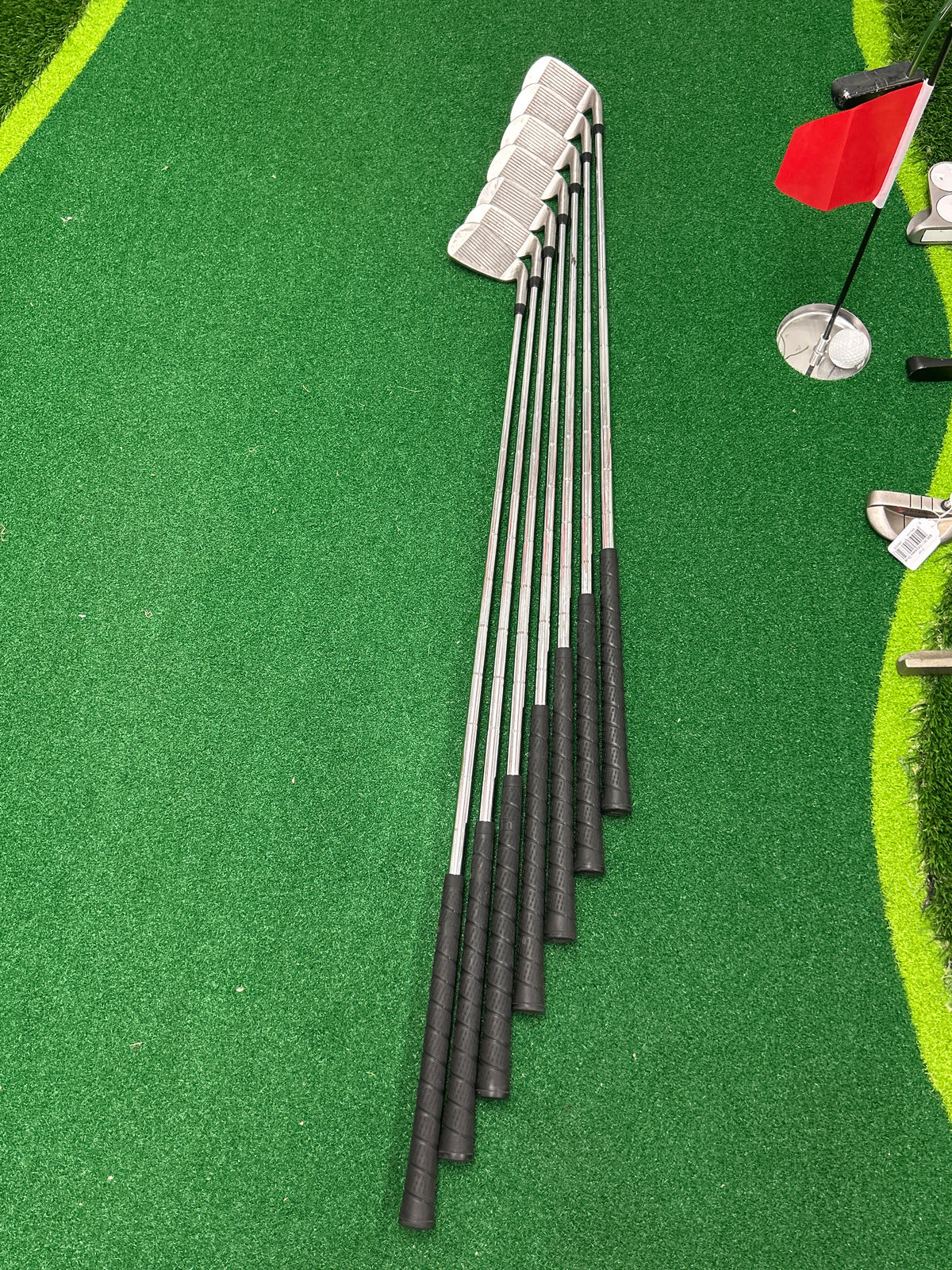 Wilson Oversize Counter Torque Iron Set 4–PW Left-Handed