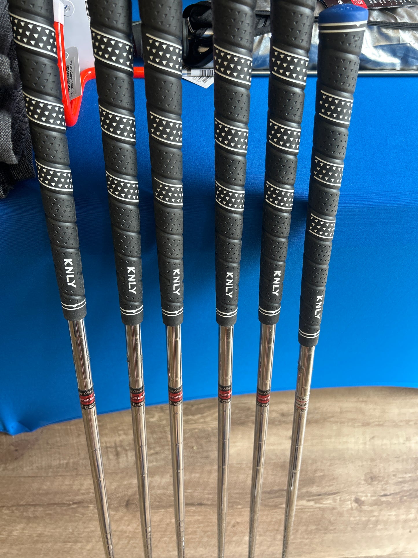 Tommy Armour 845U SilverBack Iron set 5 thru PW