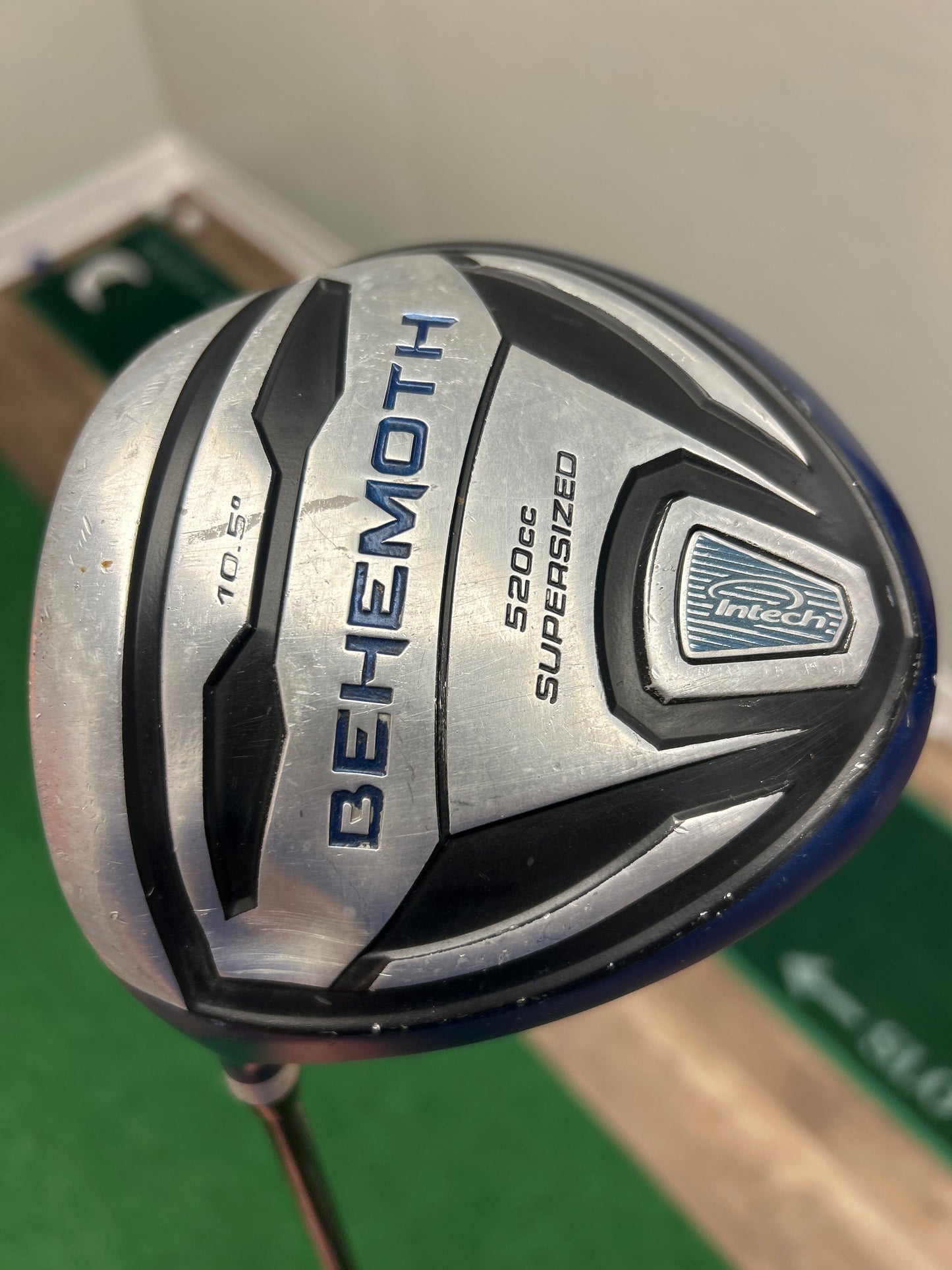 Intech Behemoth Supersized Driver- Left-Handed 10.5 Loft
