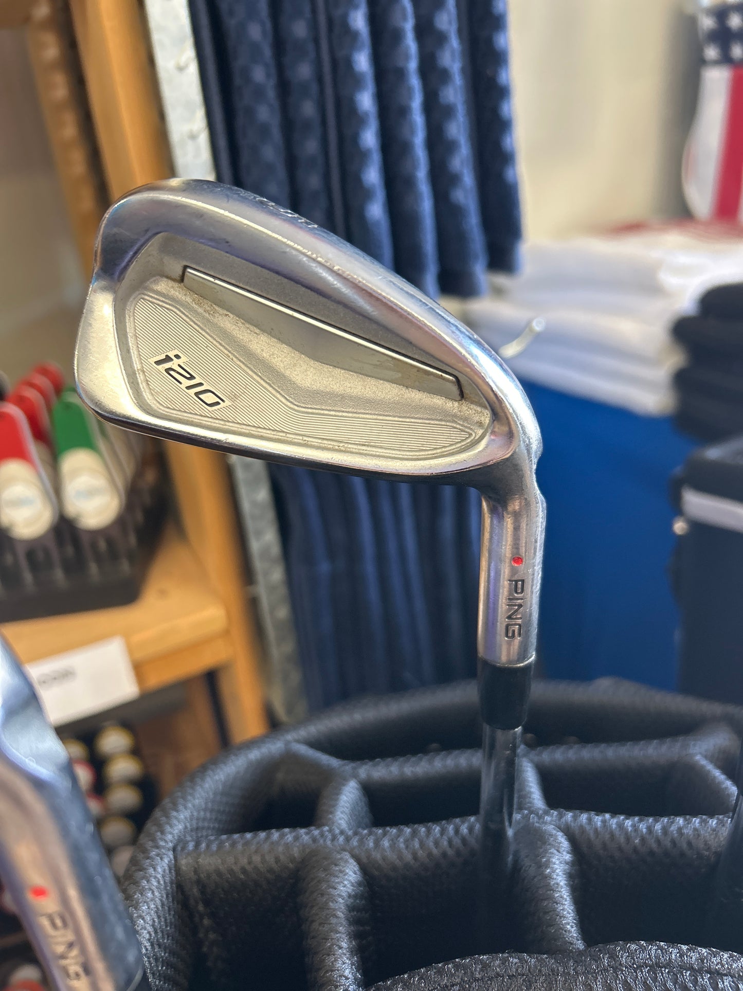 PING i210 Iron Set
4-PW 
KBS Tour Lite steel
Regular Flex RH