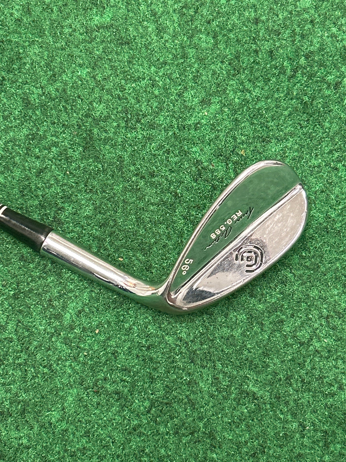Cleveland 588 Chrome Sand Wedge 56-Degrees RH