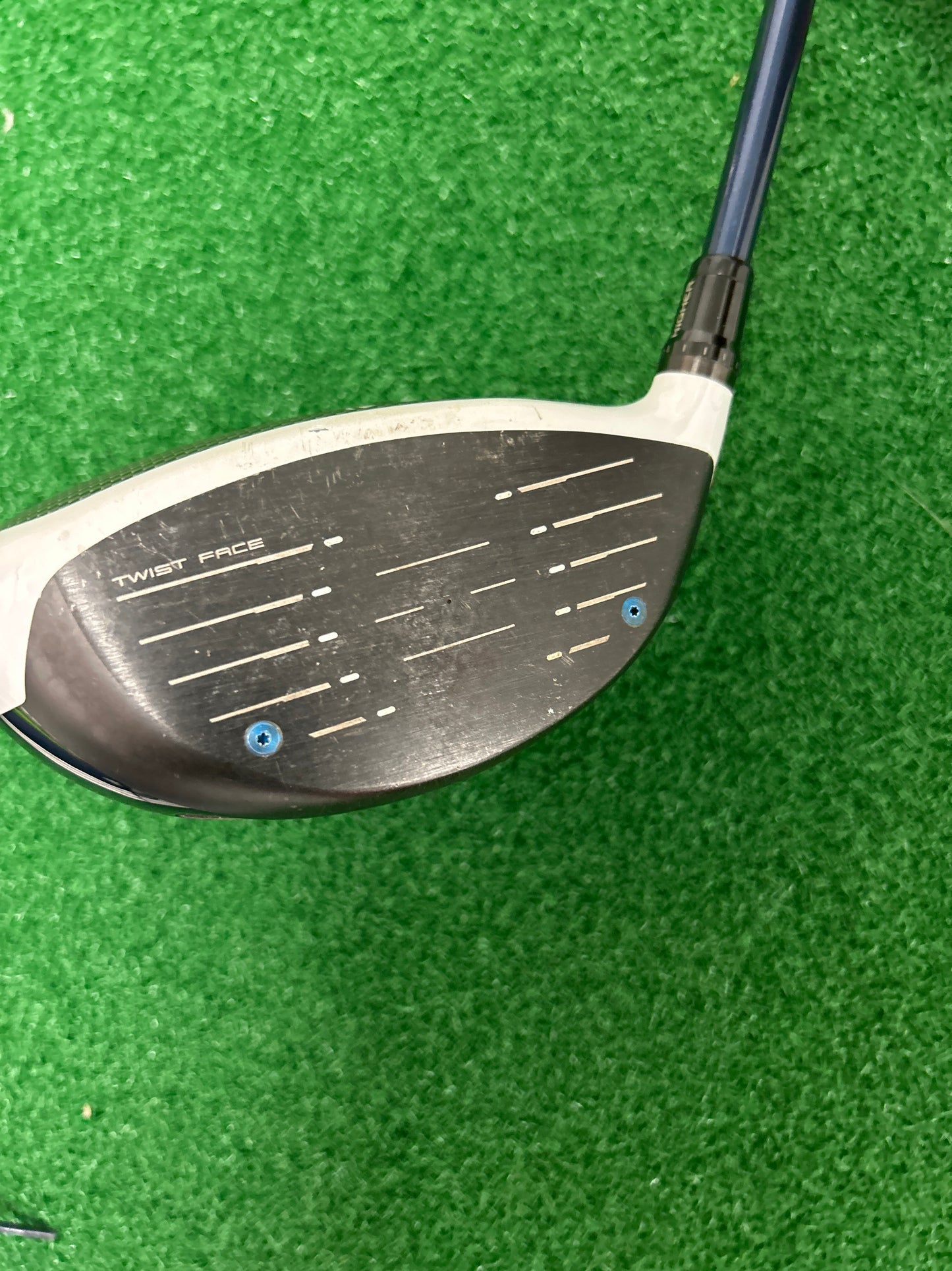 TaylorMade SIM Max Driver
10.5° Loft
Fujikura Ventus 6 Shaft
Stiff RH