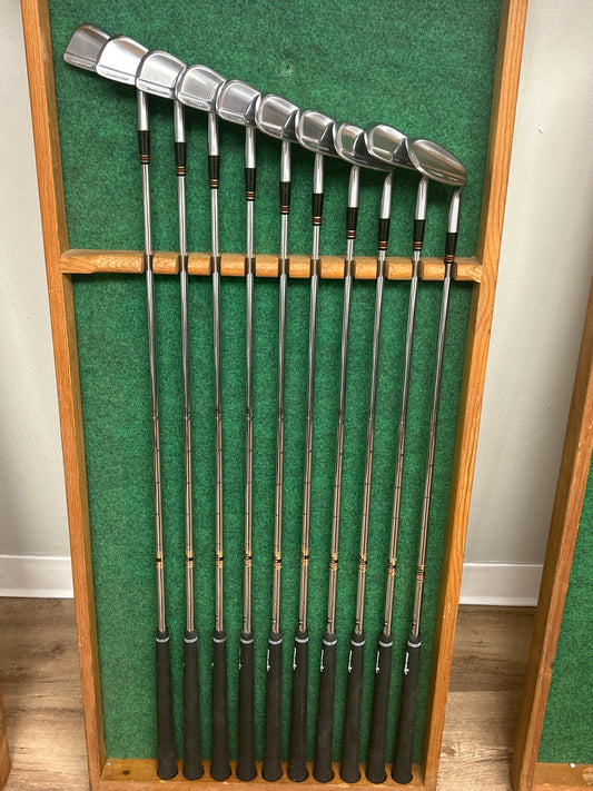 Bridgestone Pro 430 Iron Set RH 10 Clubs