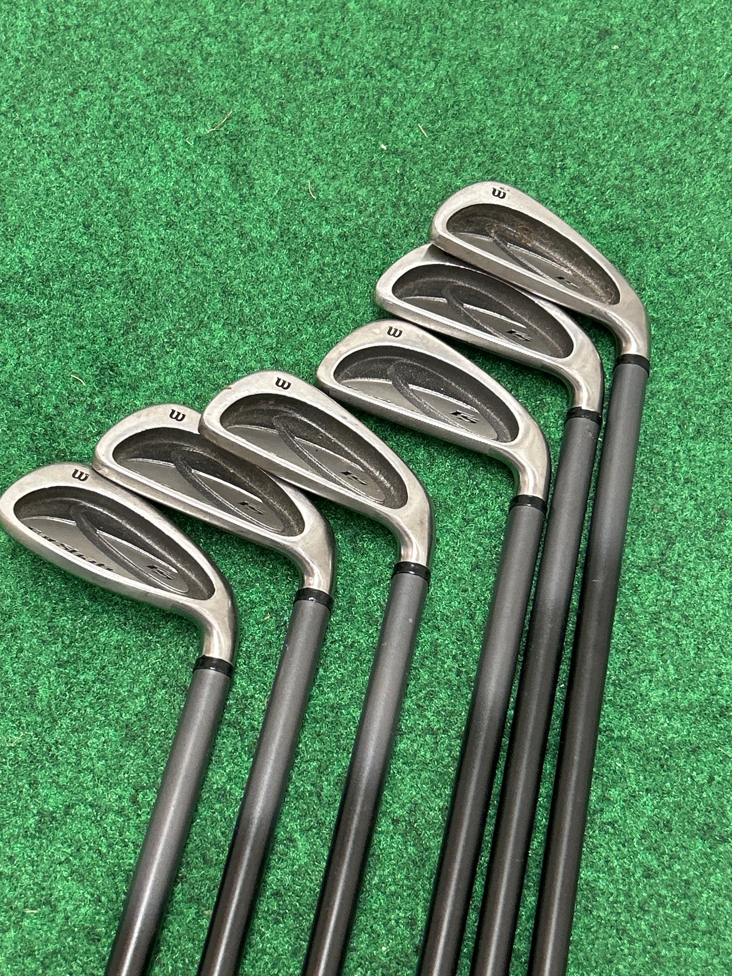 Wilson Fat Shaft FS irons, 3–8 iron (6 clubs)