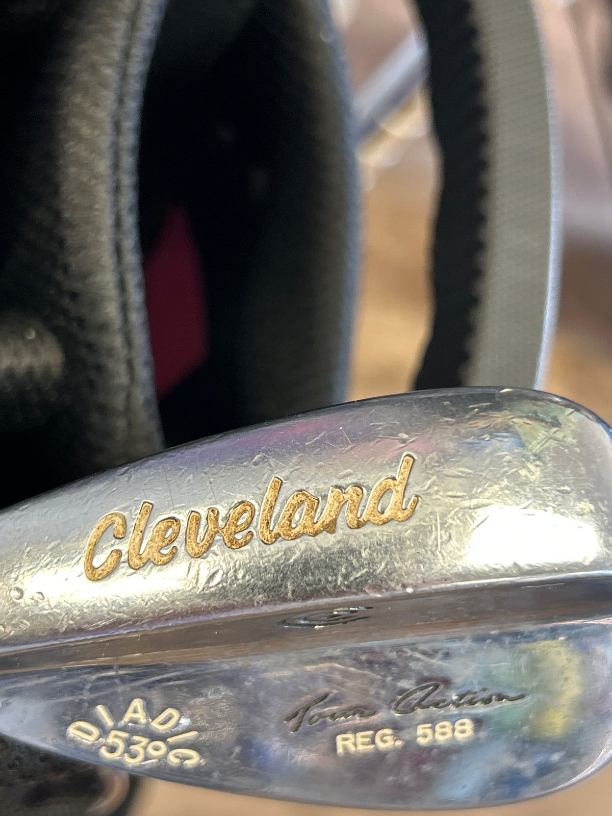 Cleveland Tour Action Reg 588 Raw Tour Grind 53° wedge Left-Handed