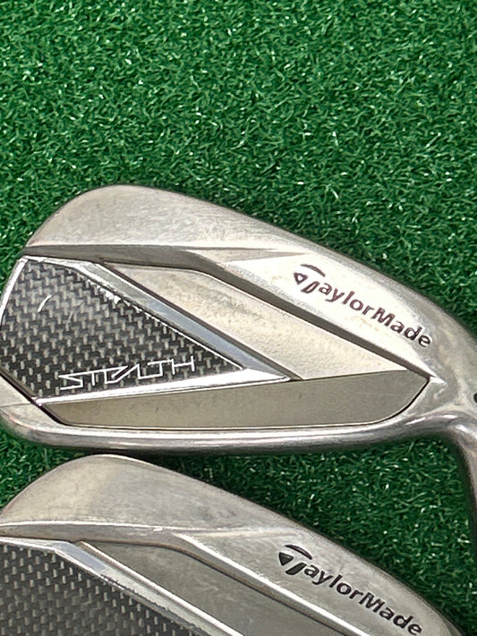 TaylorMade Stealth Iron Set 5-PW Reg. Flex RH