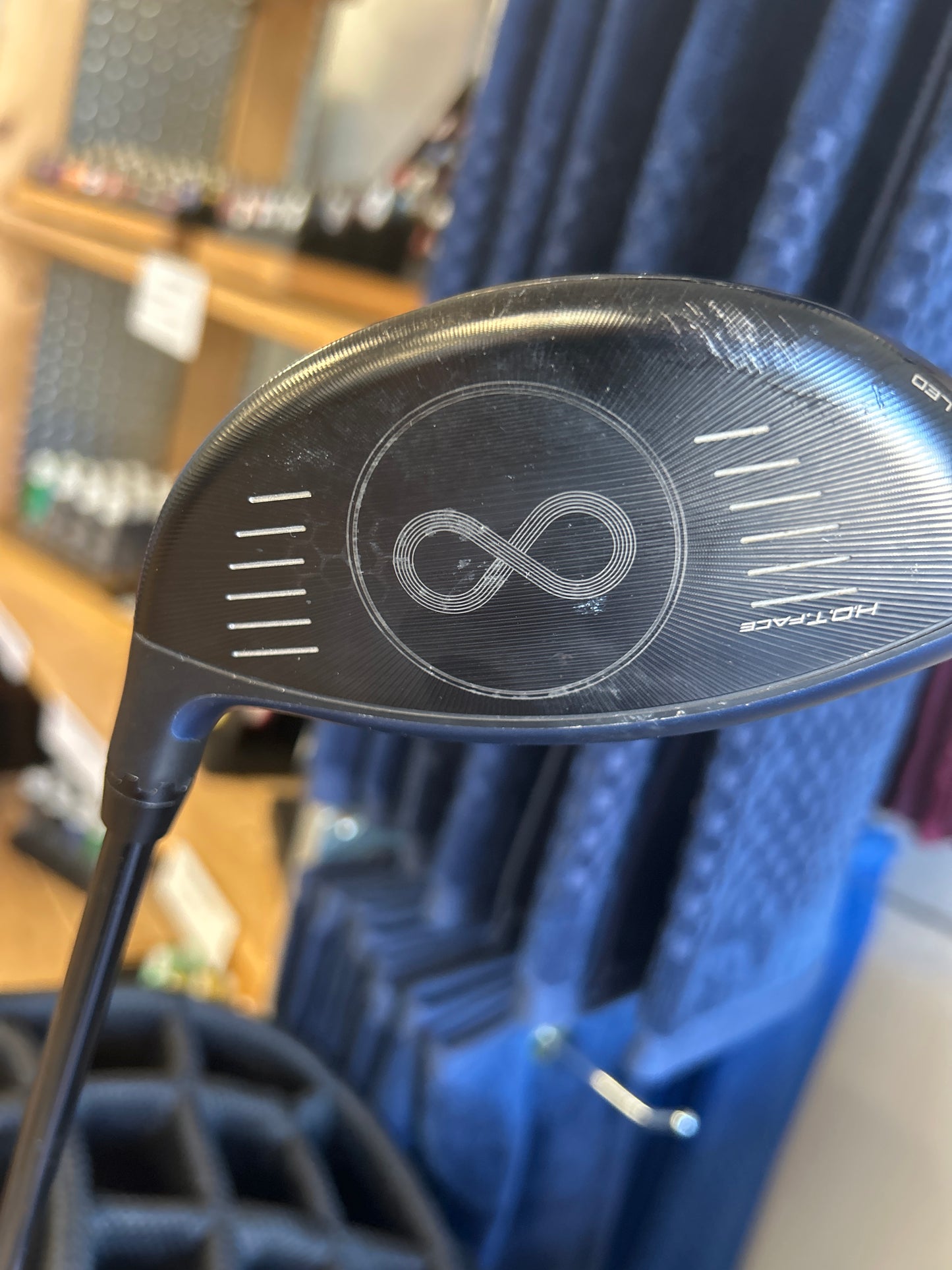 Cobra LTDxLS Driver 9.0 Loft Stiff Flex RH