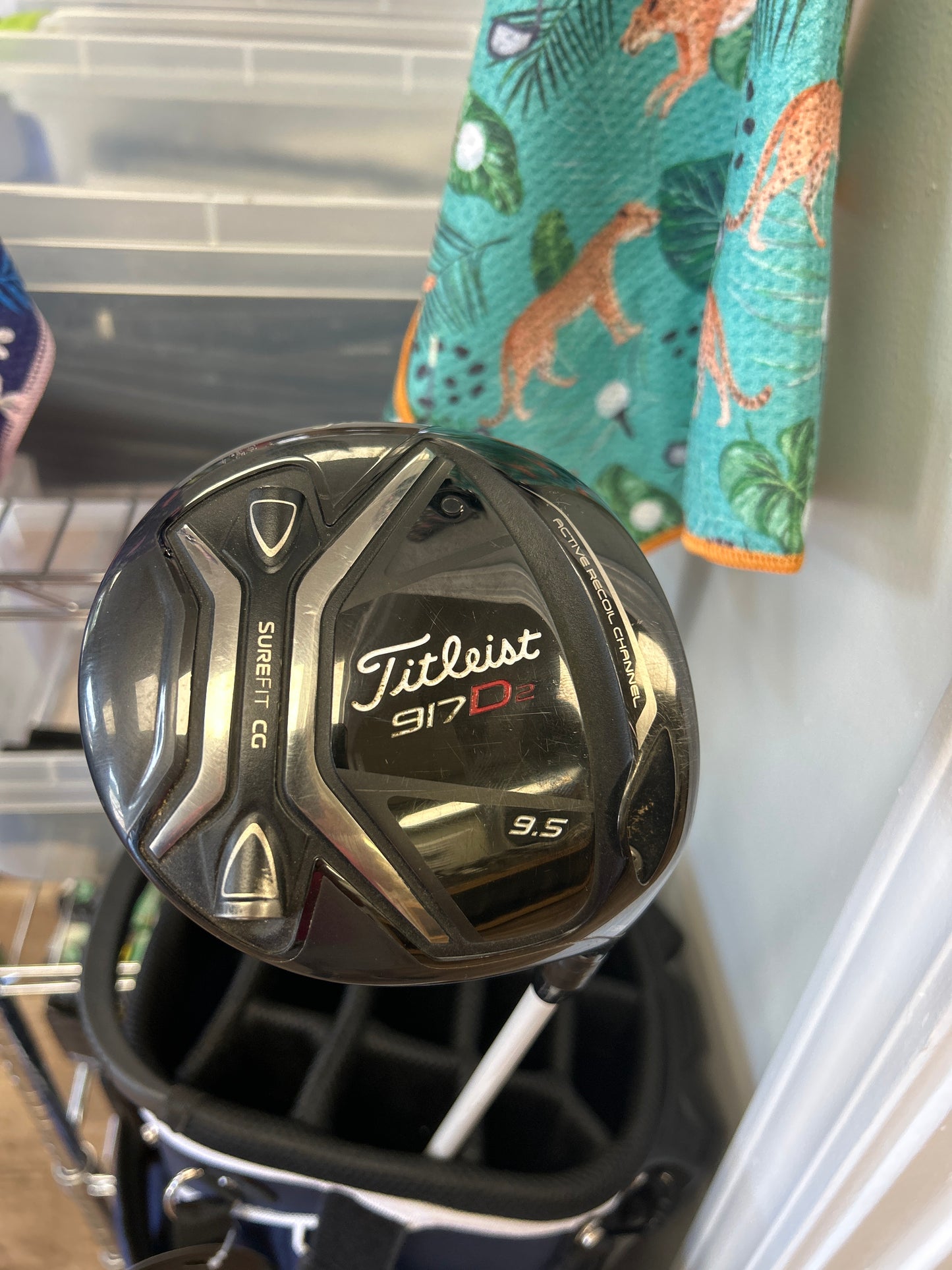 Titleist 917 D2 Driver….9.5 Loft…Stiff Flex