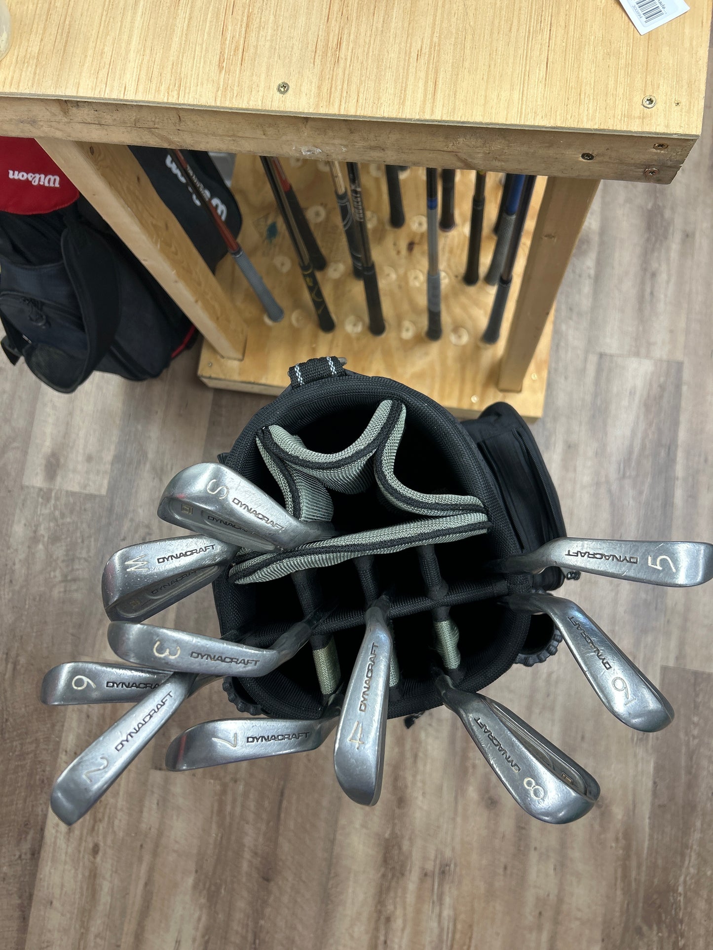 Complete iron set( 2 -9+ PW & SW) plus cart bag...Good starter set