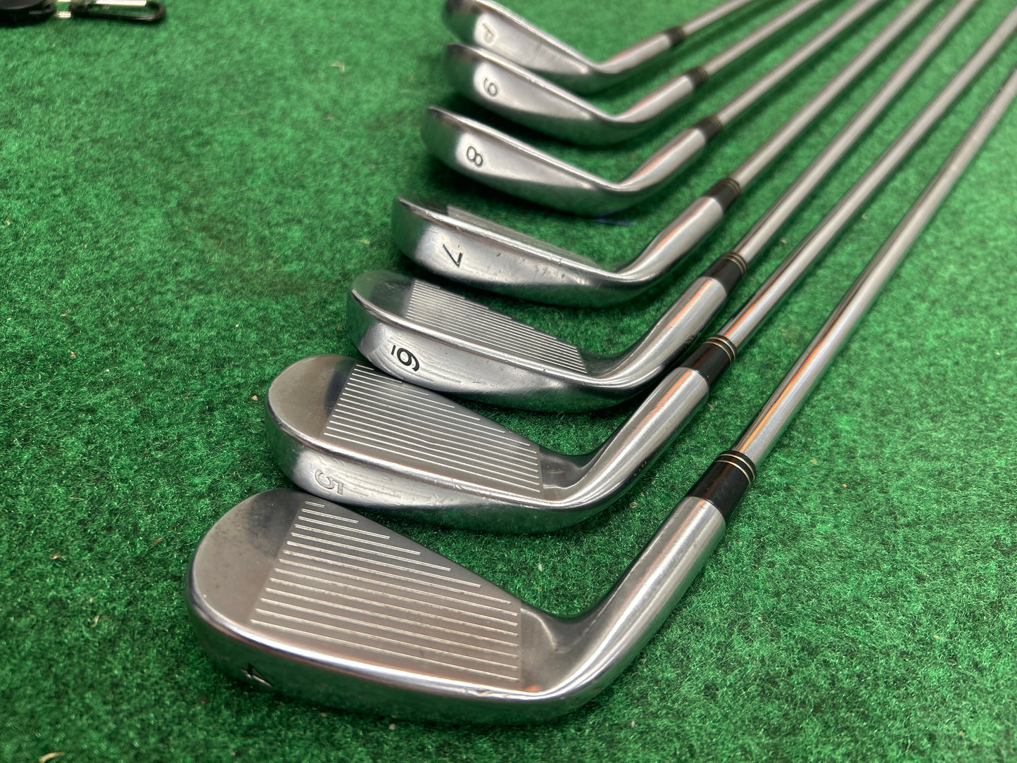 Taylormade R7 Iron set (4-PW)