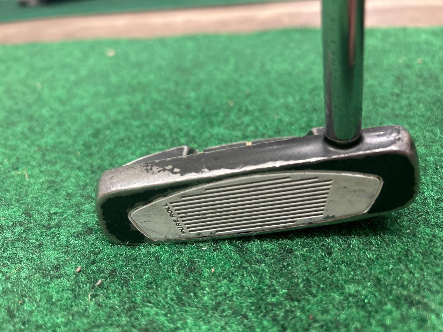 Taylormade White Smoke Putter