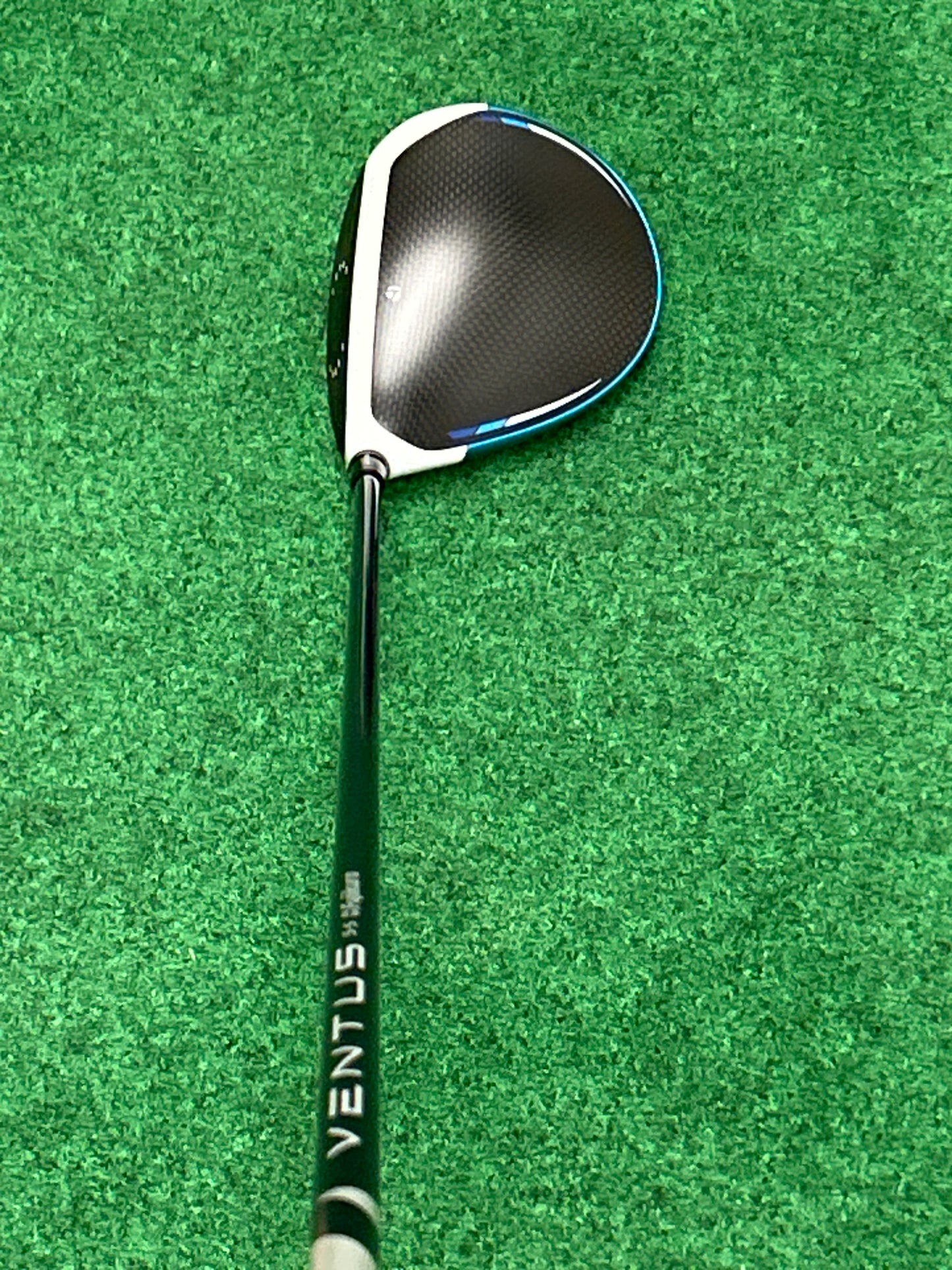 Taylormade SiM2 Max Driver