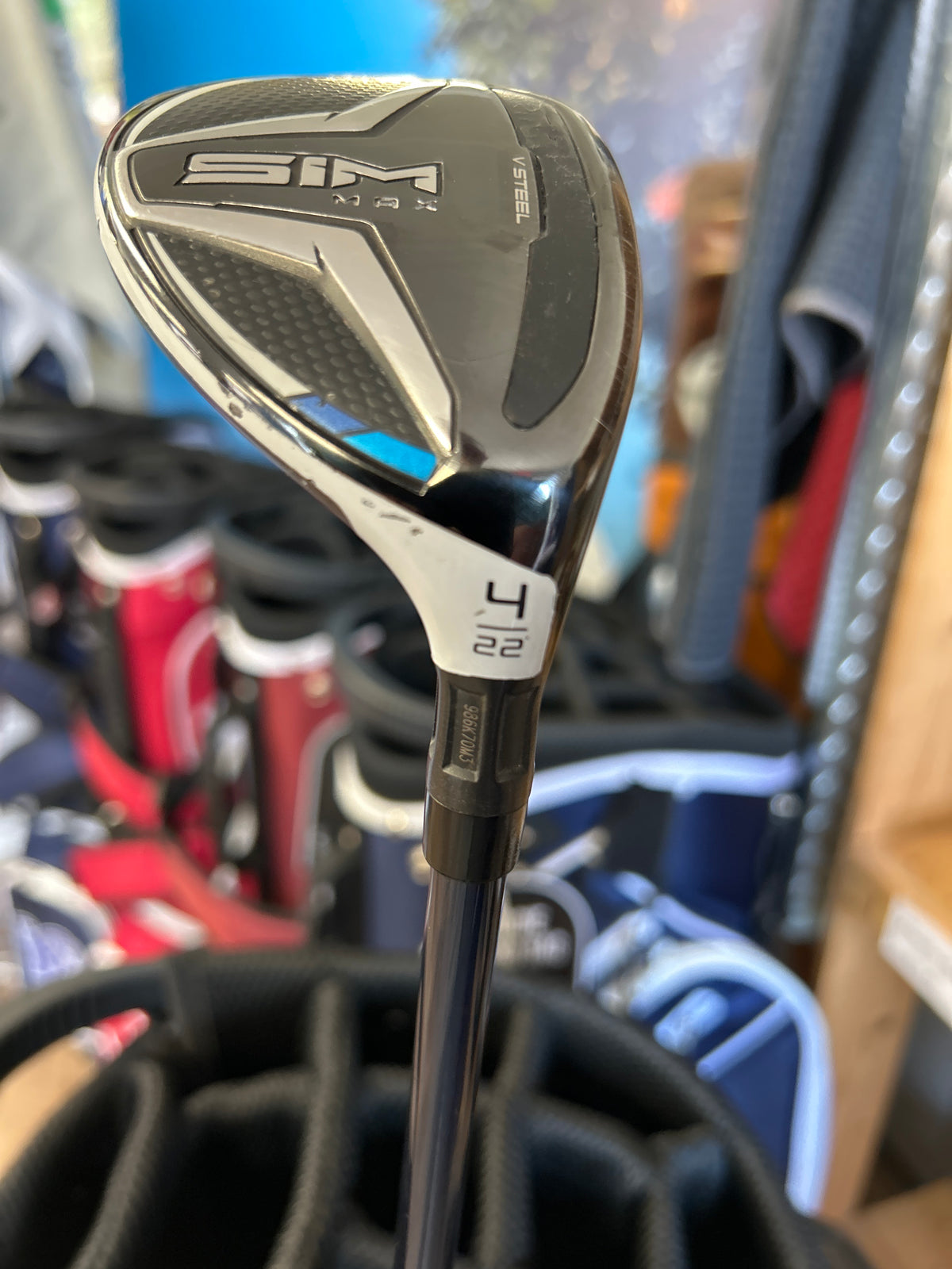 TaylorMade SIM Max Rescue 4 Hybrid – 22° RH