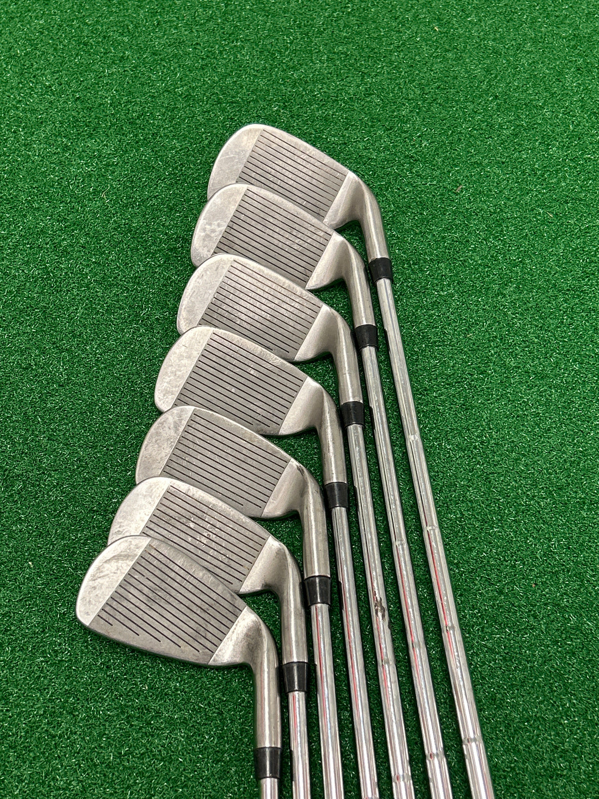 Wilson Oversize Counter Torque Iron Set 4–PW Left-Handed