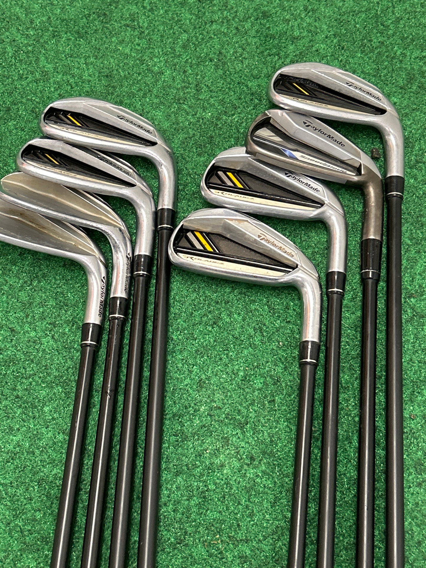 TaylorMade Rocketbladez Iron Set(8 clubs 5-SW)